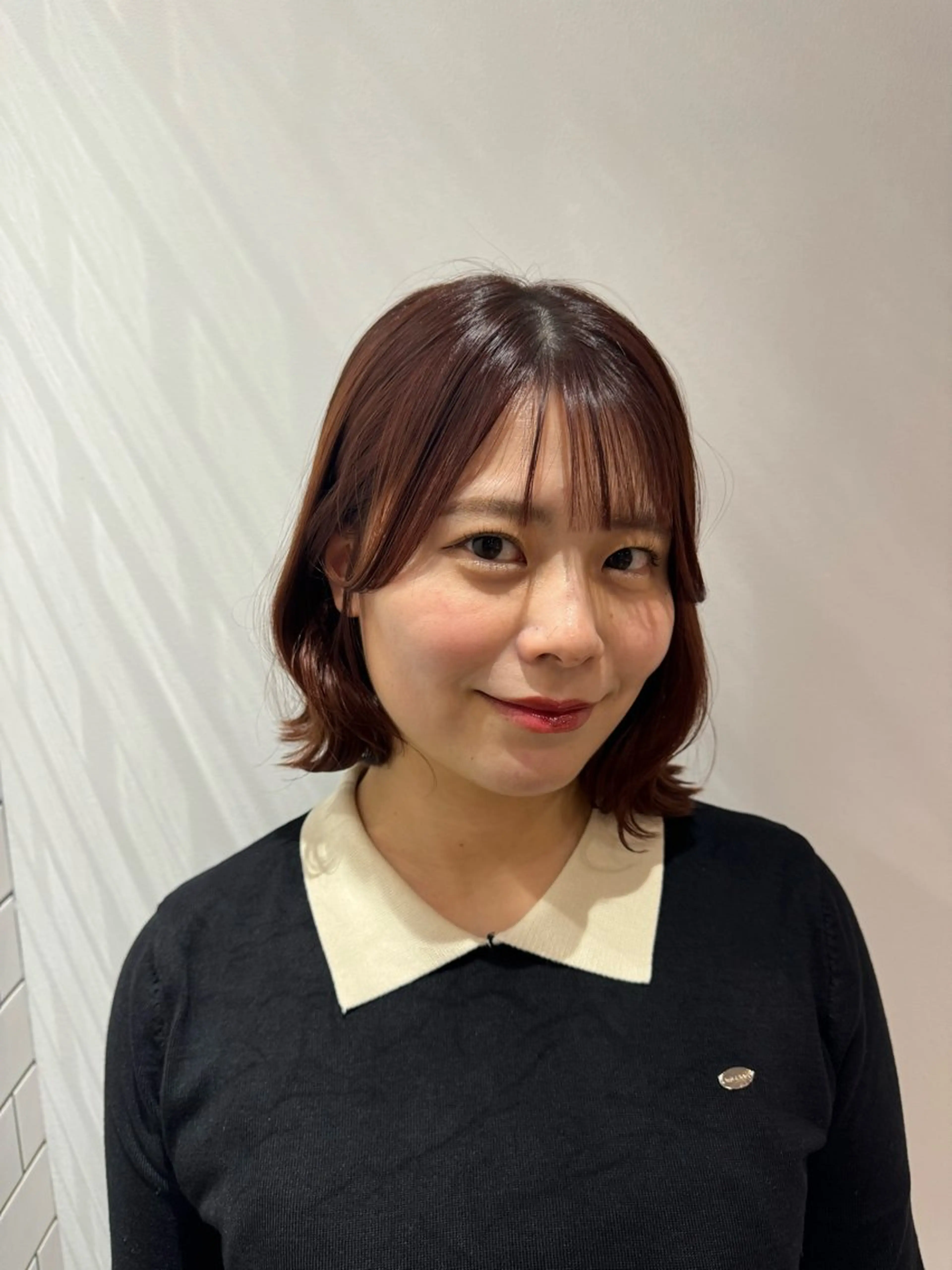 ミディアム カラー ブリーチ ブラウンカラー ブリーチなしカラー ピンクカラー ピンクブラウン カット ヘアカラー トリートメント 髪質改善×艶カラー Haruのヘアスタイル