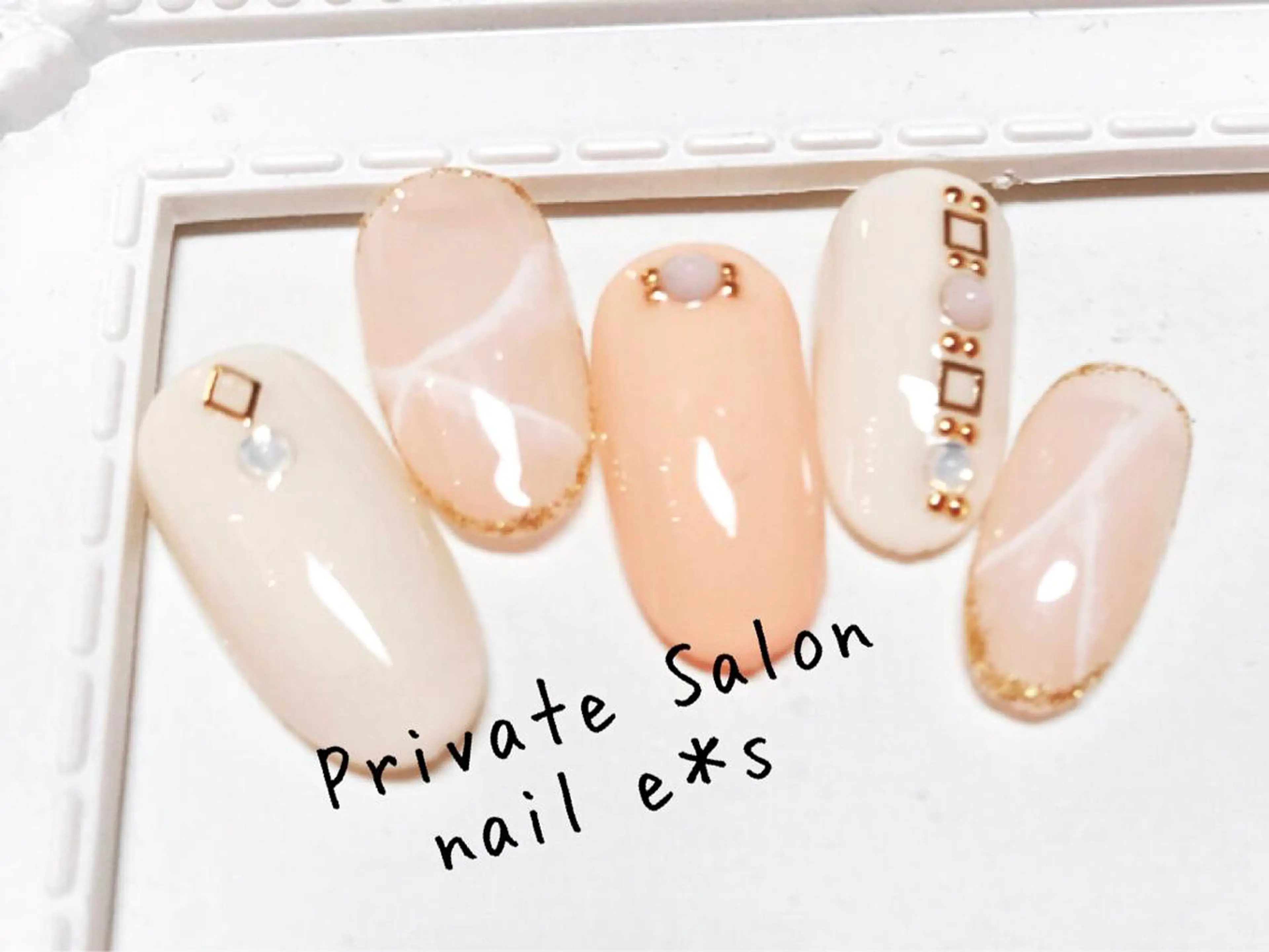 ネイル サロン ド イロハ所属・サロンドイロハ e.satoのネイルデザイン