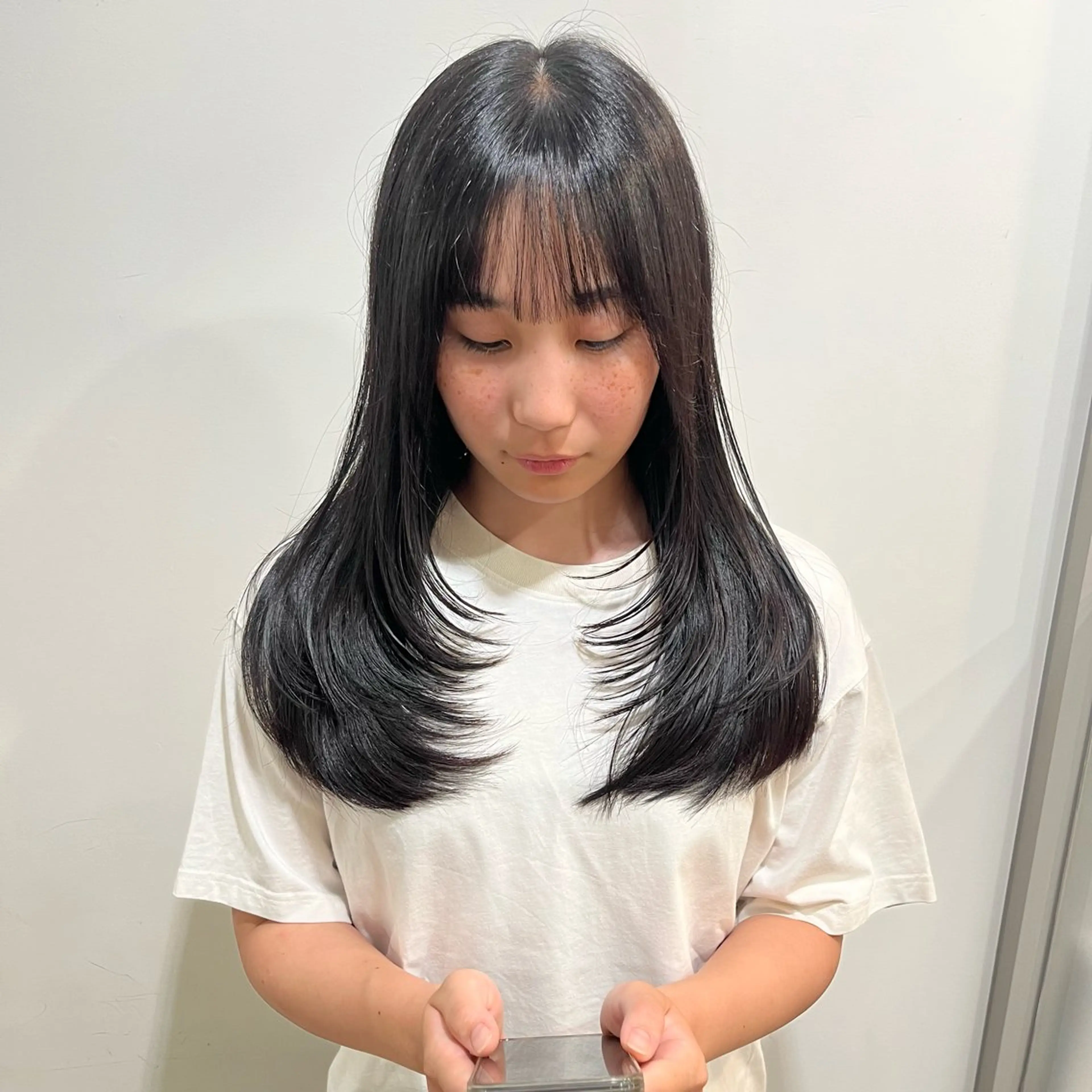 ロング レイヤーカット やまき さきねのヘアスタイル