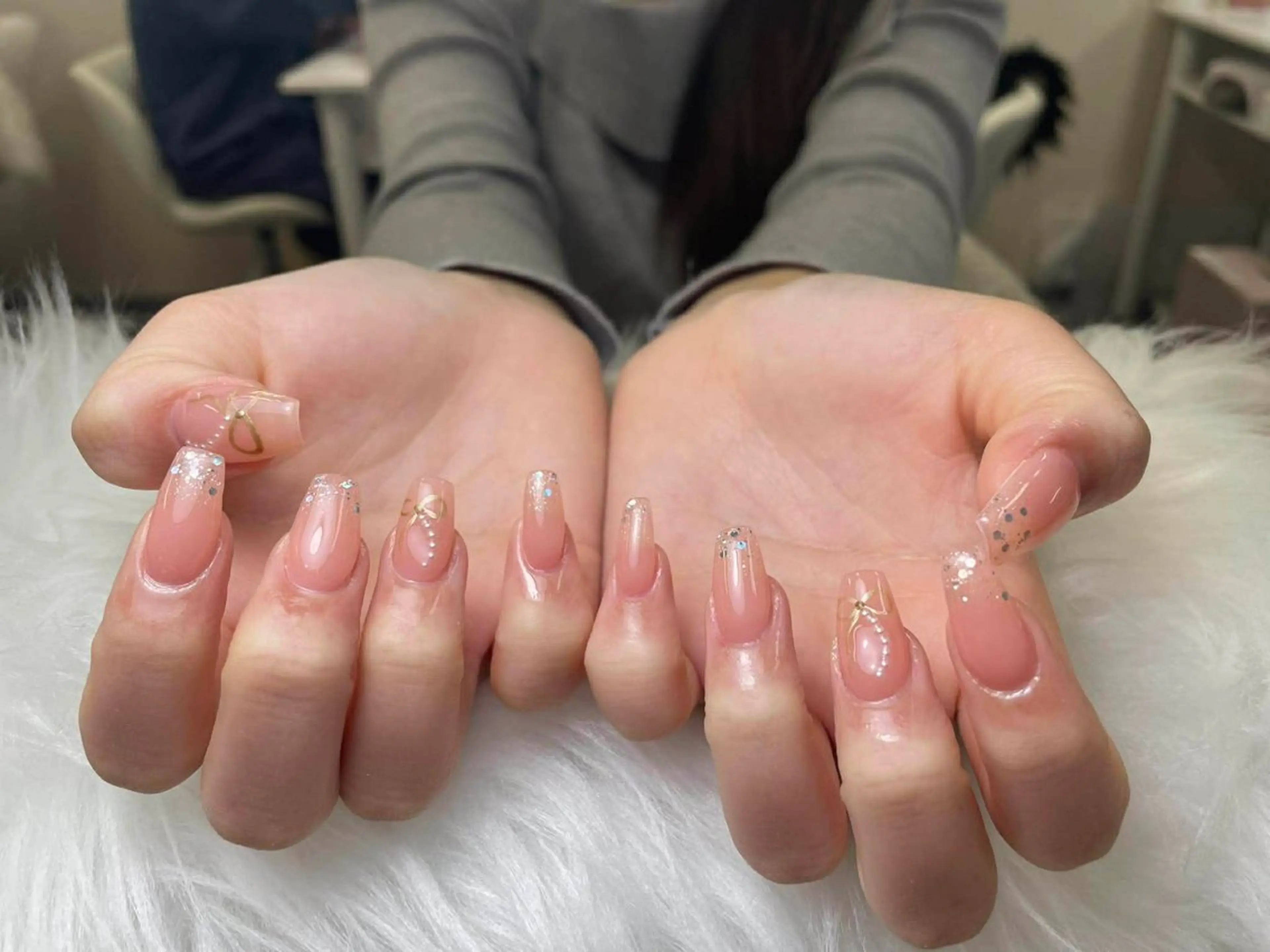 ネイル アートネイル ジェルネイル ニュアンスネイル シンプルネイル ハンドネイル Nie Nail Shinokuboのネイルデザイン