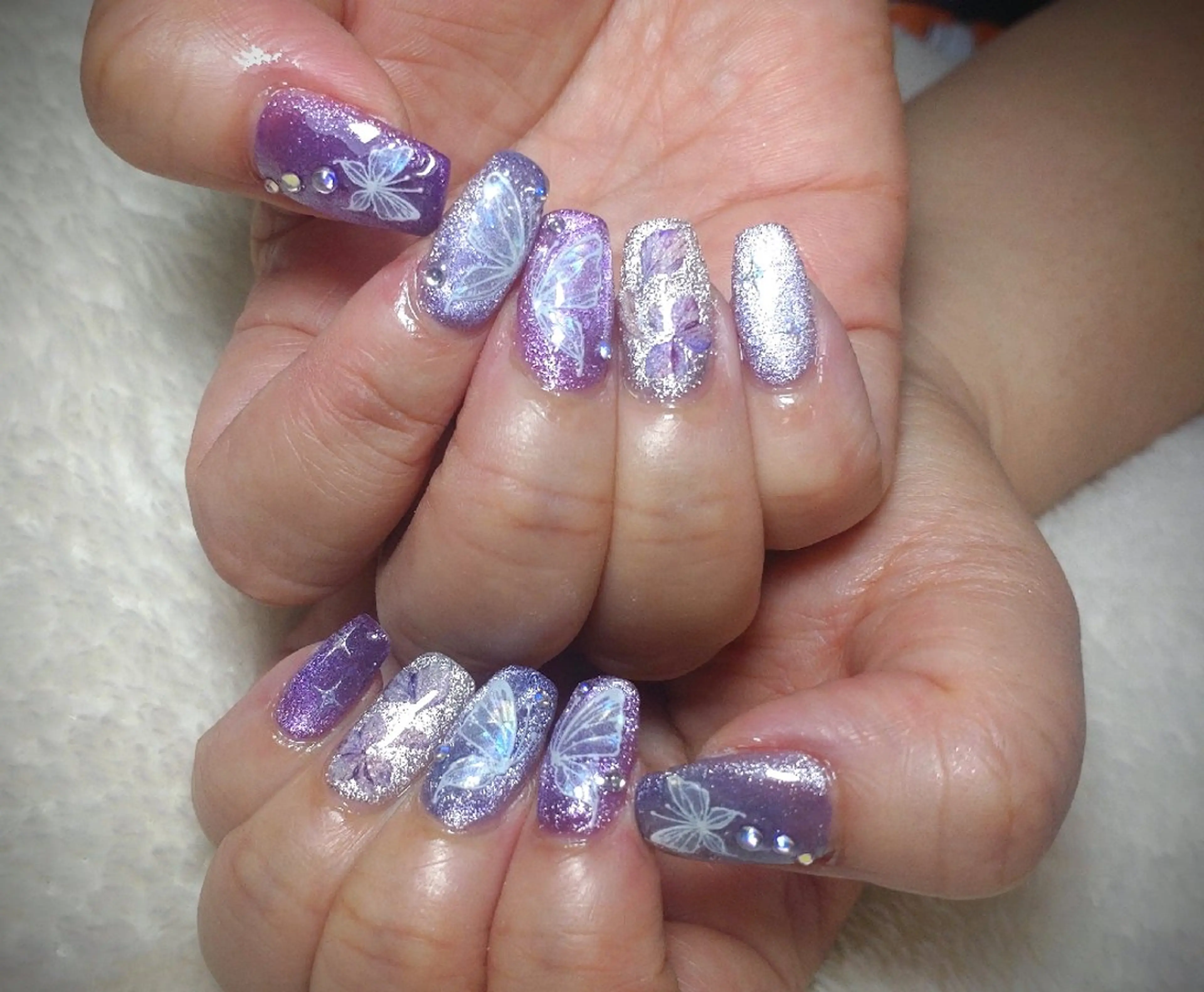 ネイル ハンドネイル フットネイル Nailsalon Latteのネイルデザイン