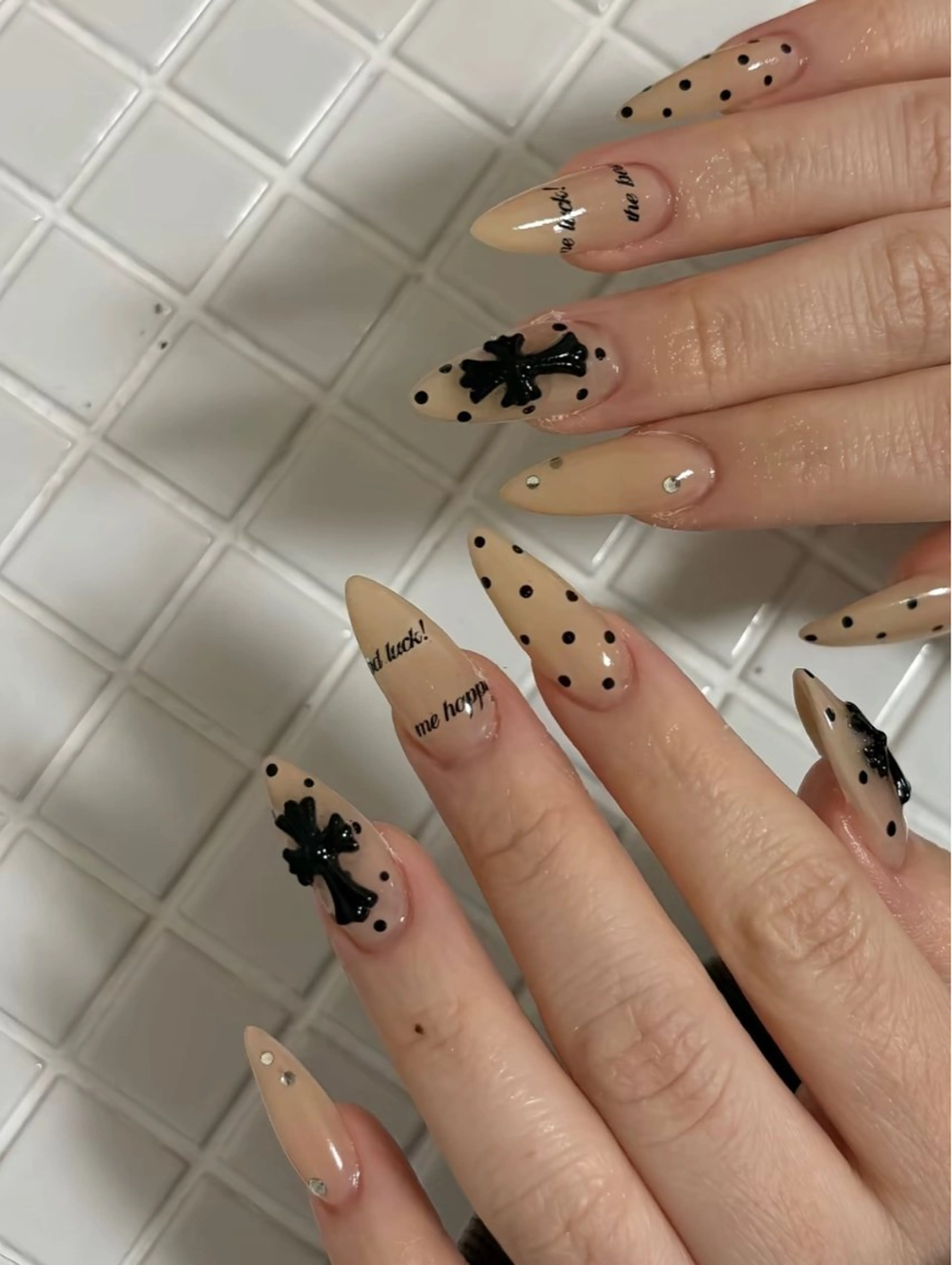ネイル NiJi Nailsのネイルデザイン