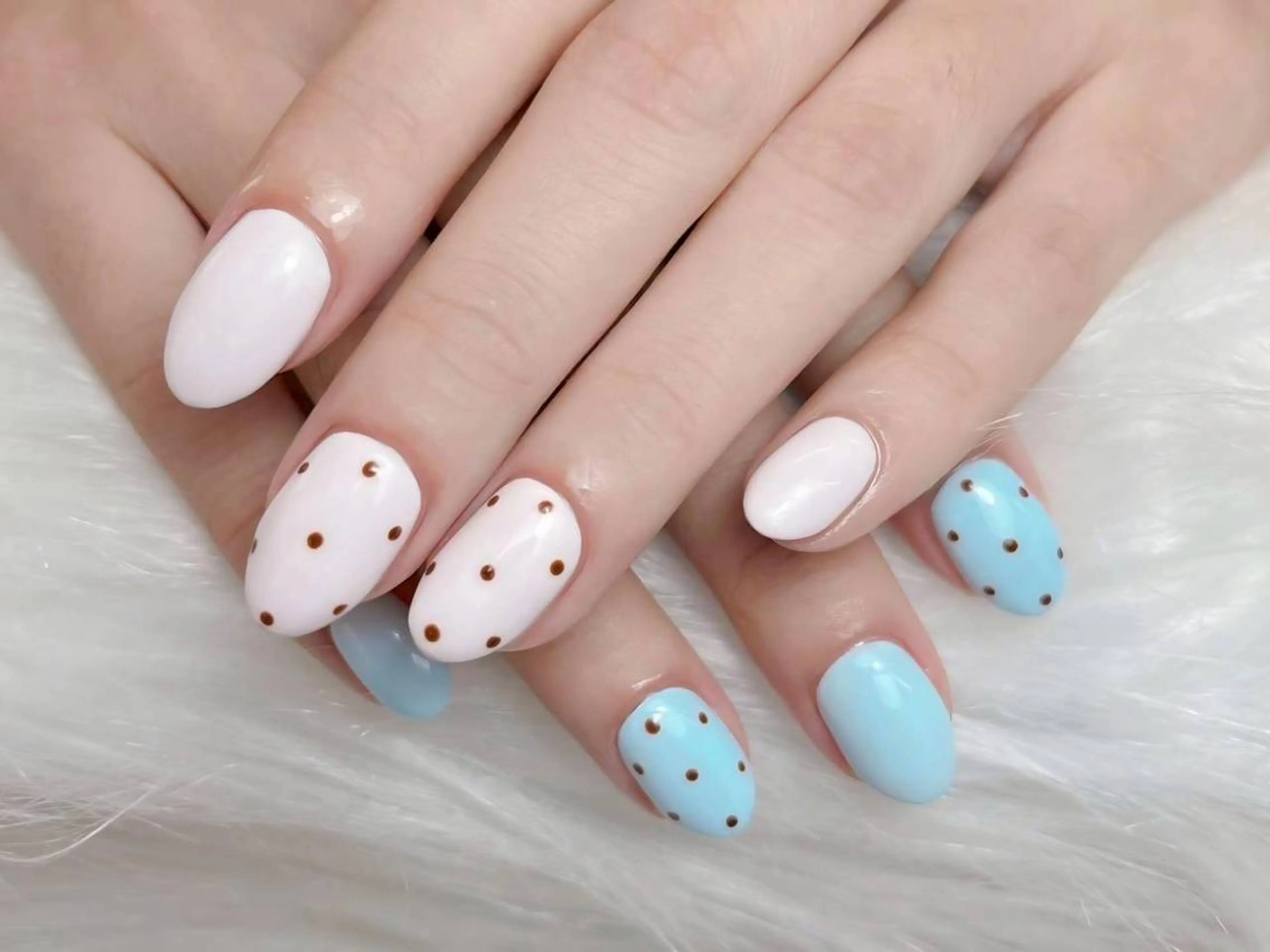 ネイル ジェルネイル 韓国ネイル マグネットネイル 持ち込み オフィスネイル ハンドネイル Nails by AN.*✧のネイルデザイン
