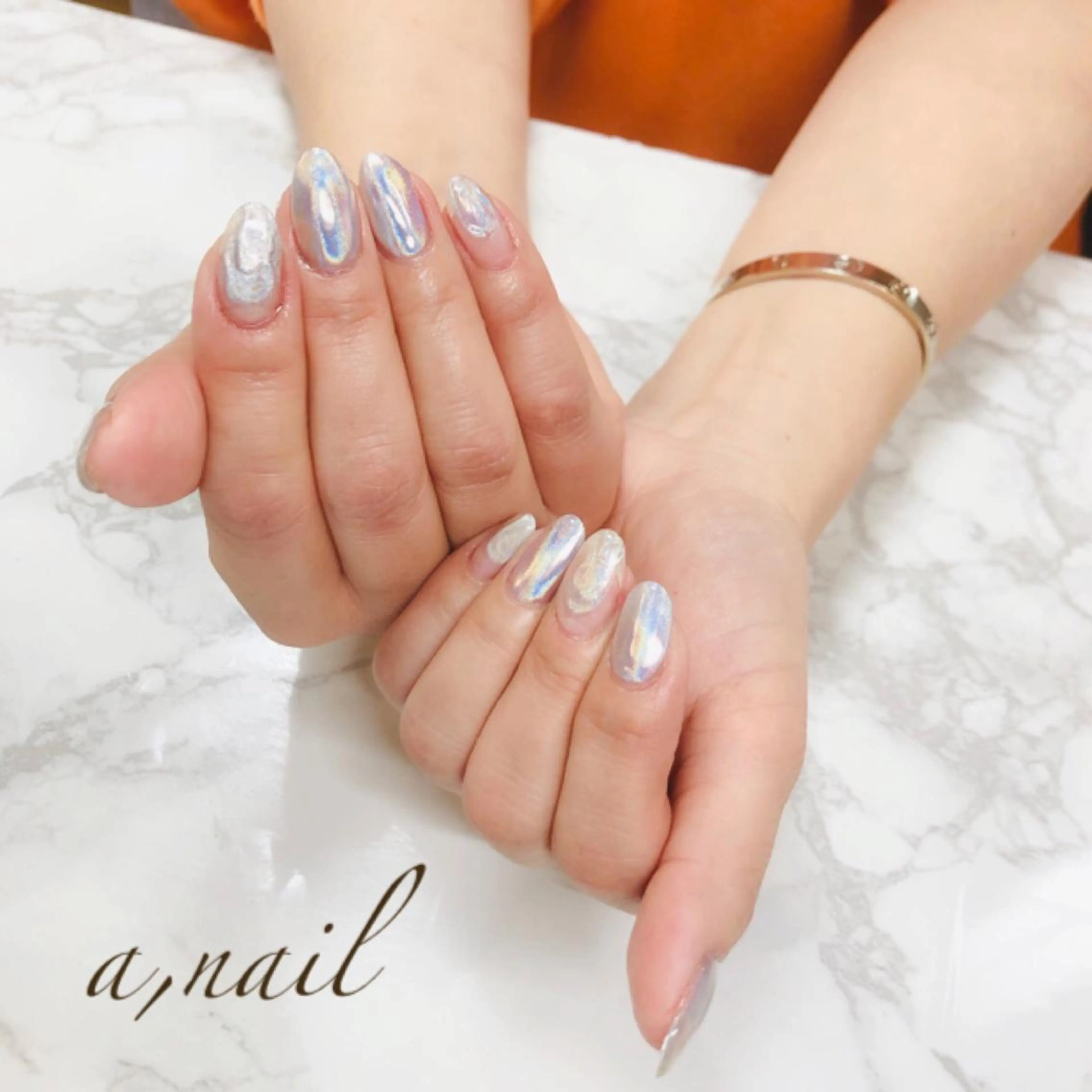 ネイル オーロラネイル フットネイル ジェルネイル グラデーション ラメ(グリッター) ネイルサロン エーネイルのネイルデザイン