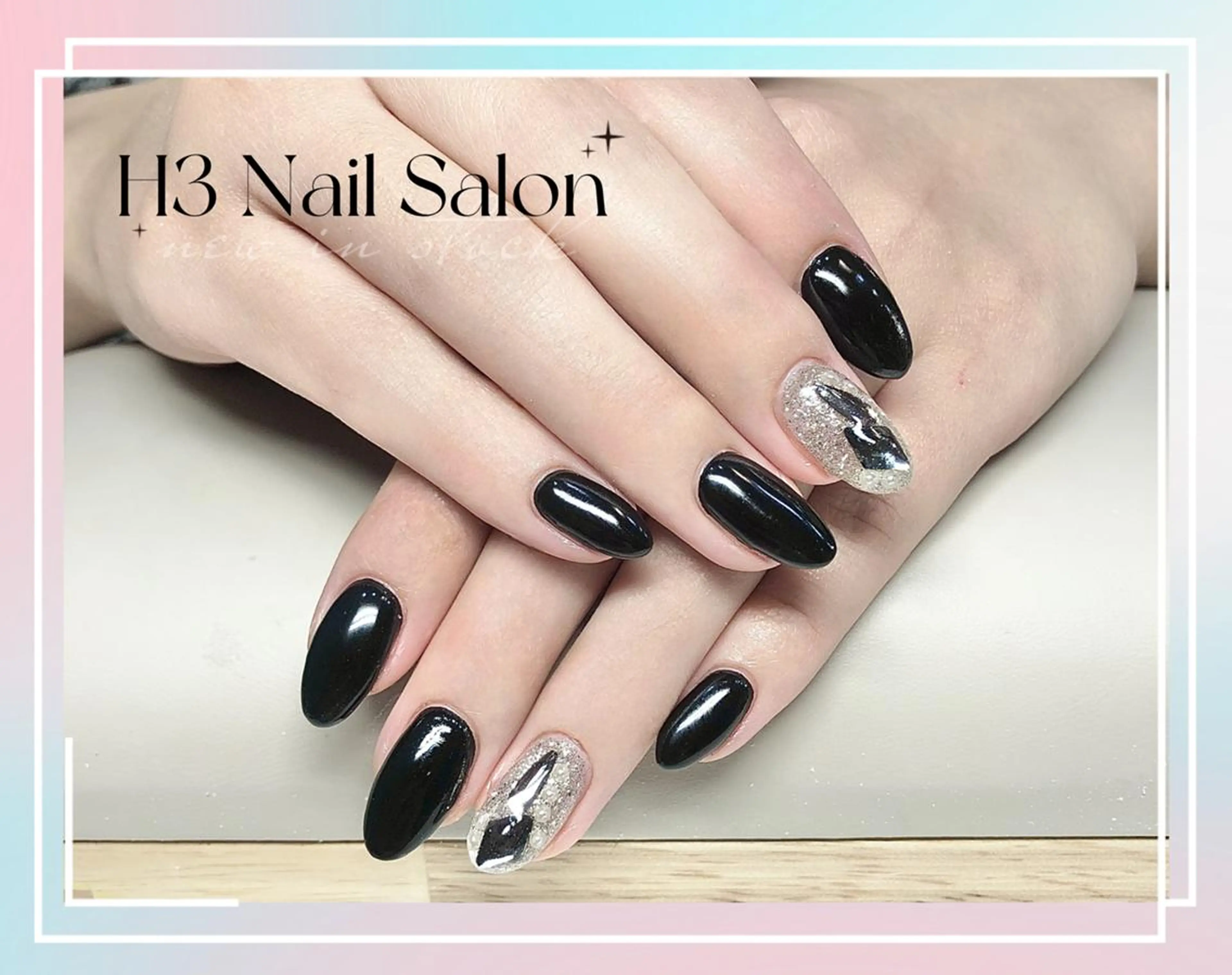 ミディアム Dione Nail みきのネイルデザイン