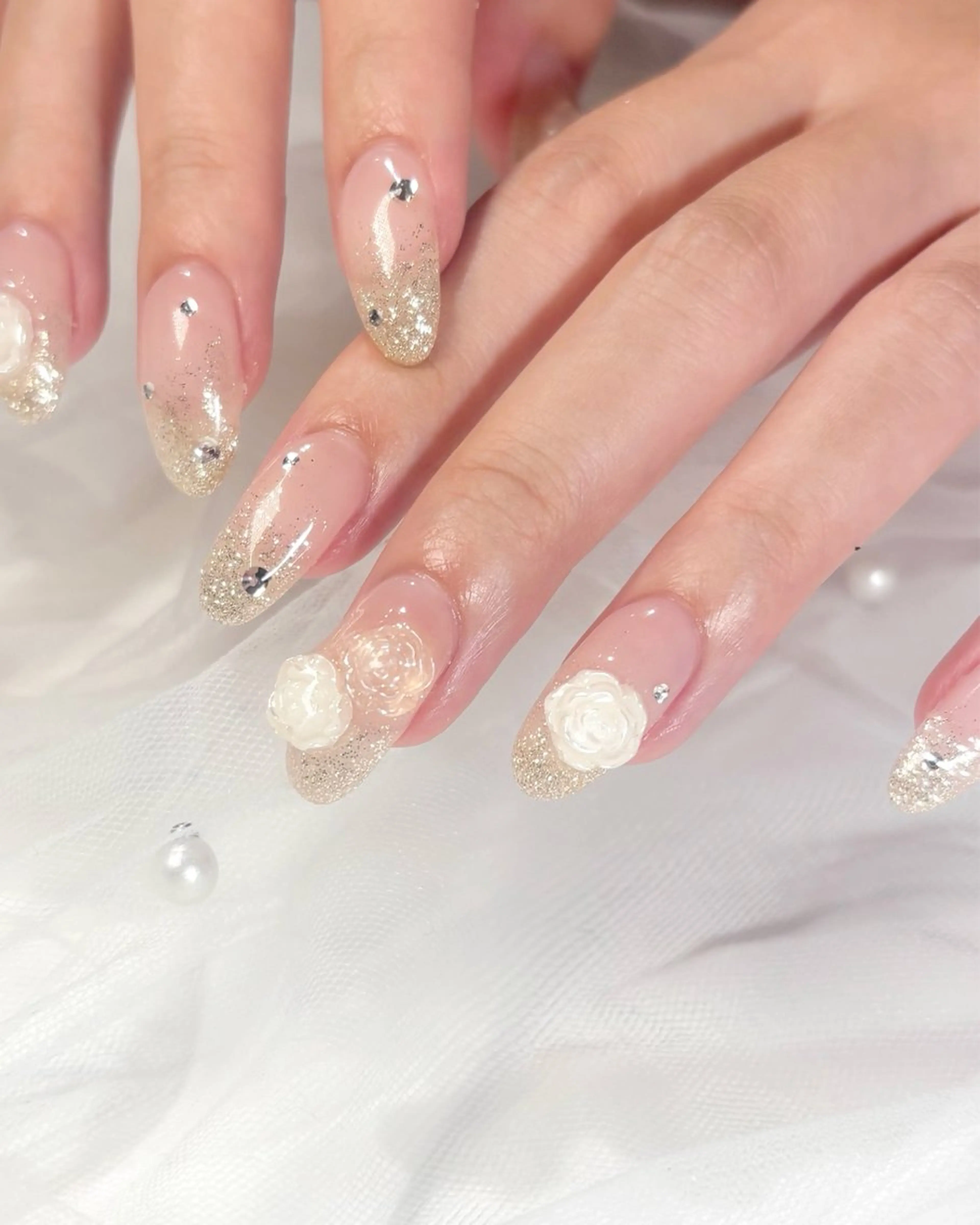 ネイル ワンホンネイル ハンドネイル émure. パラジェル認定サロンのネイルデザイン