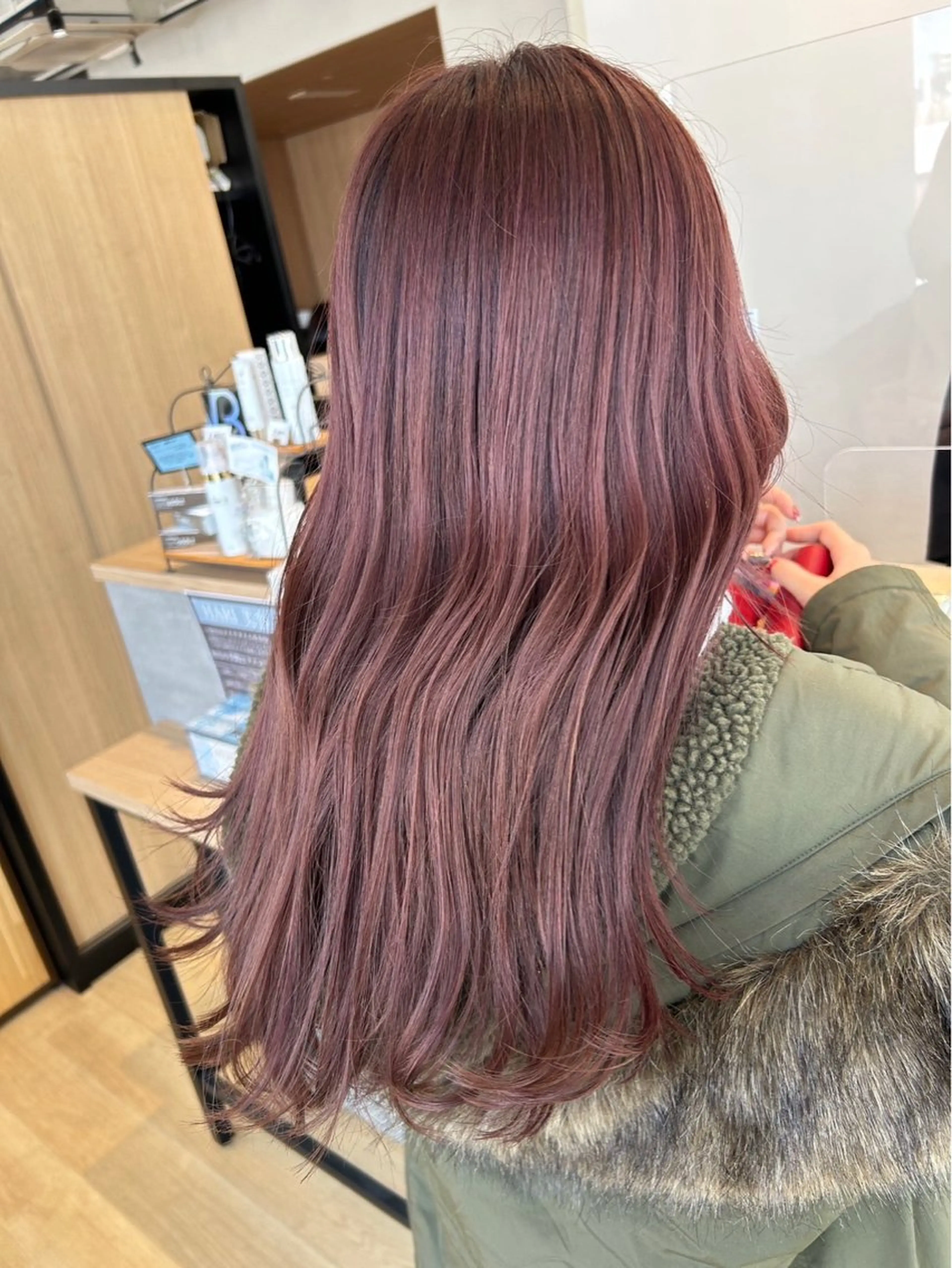 カラー 🟢似合わせカット/ ハセガワ🟢のヘアスタイル