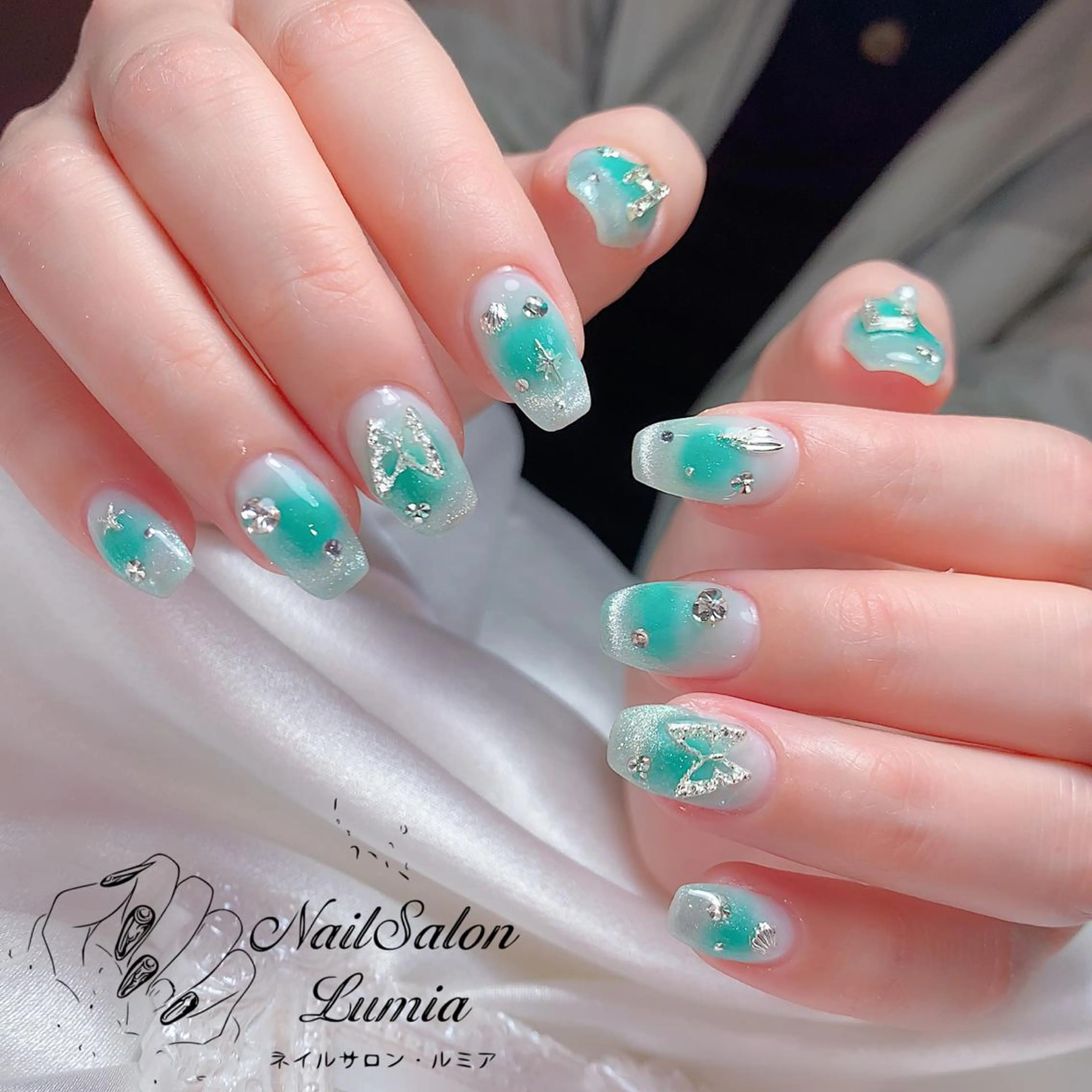 ネイル ハンドネイル ネイルサロン ルミア Lumia 店長のネイルデザイン