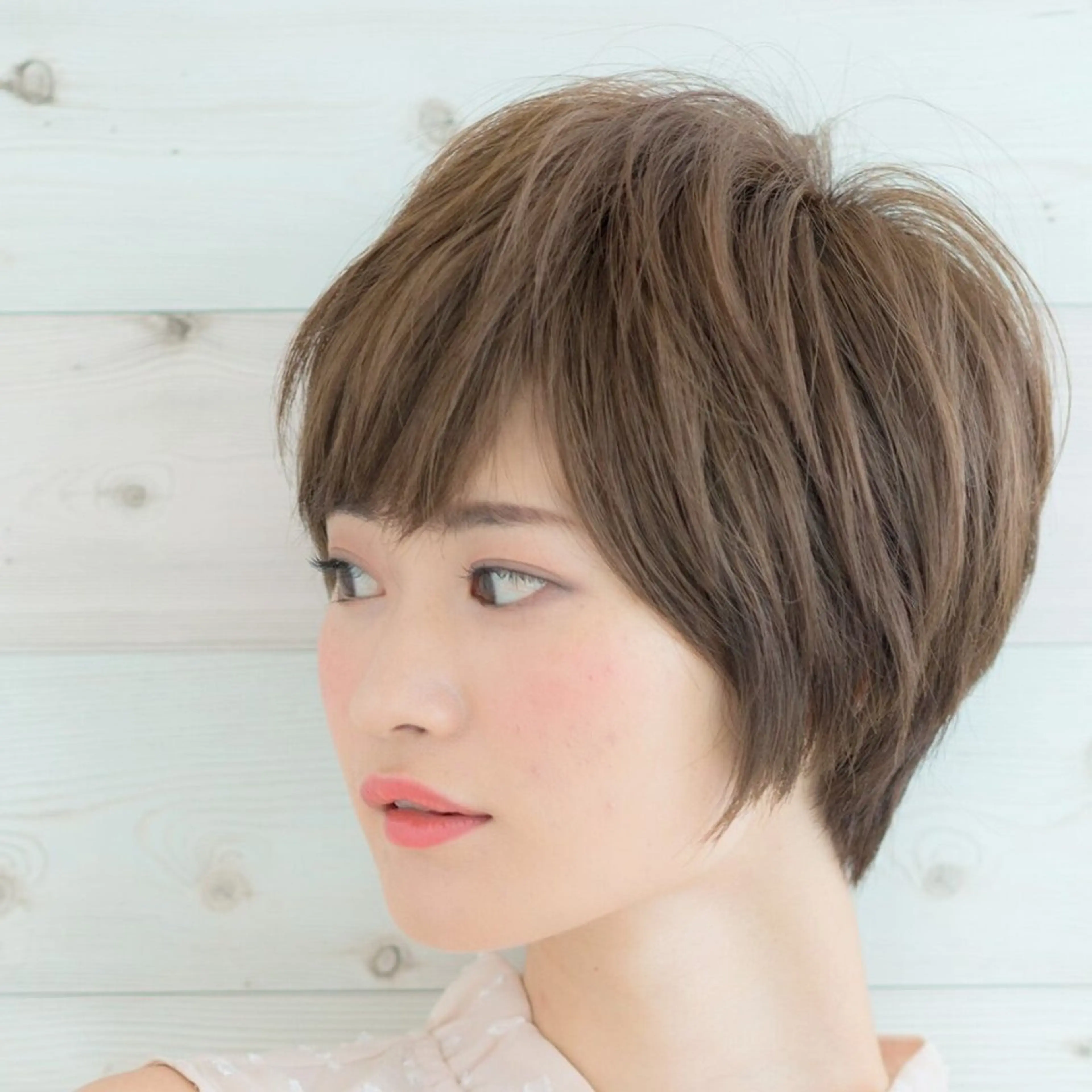 ショート ボブ ショートヘア 深夜まで営業中‼️ レム髪質改善のヘアスタイル