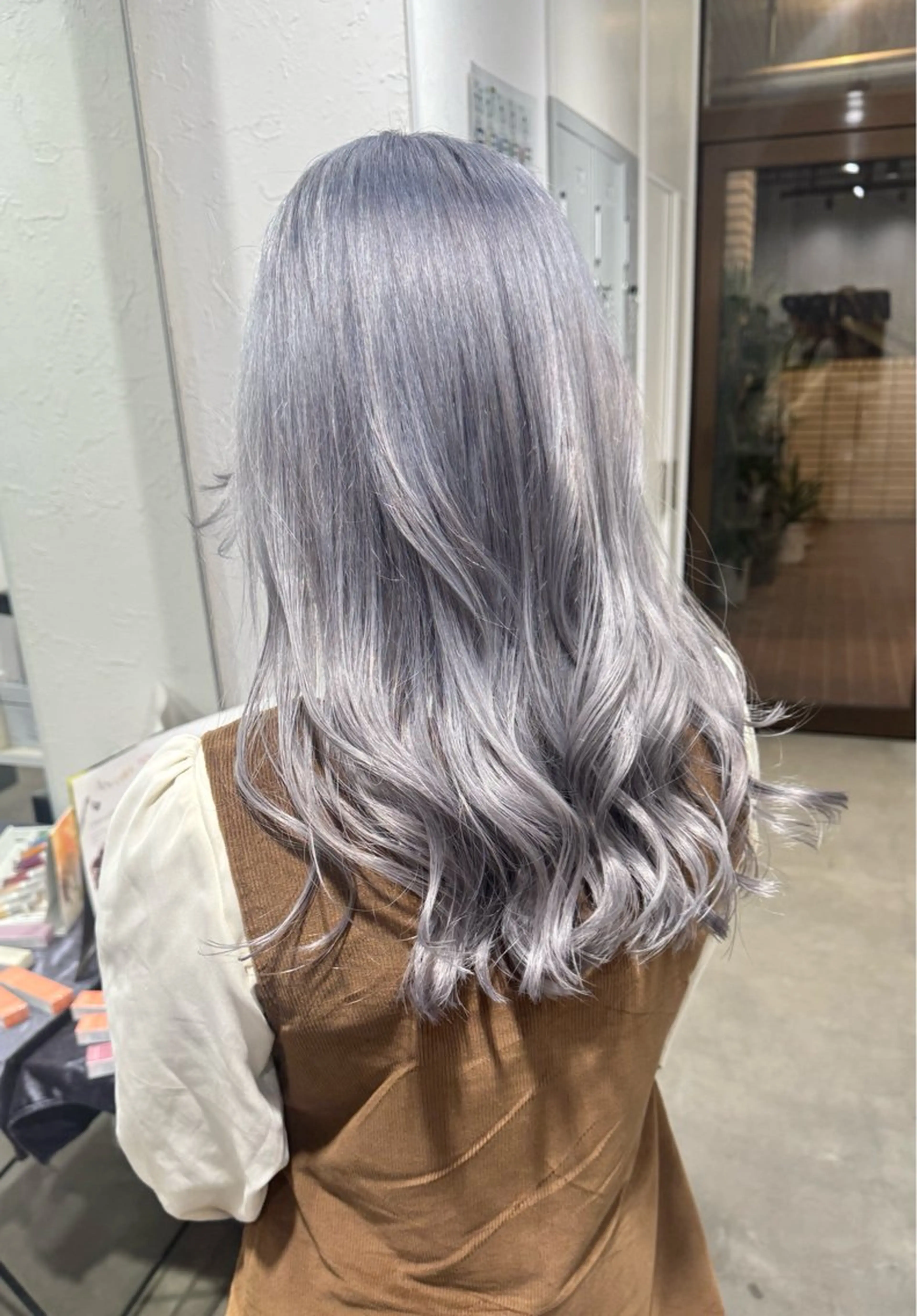 ロング カラー カット ヘアカラー ハイトーン/レイヤー /艶カラー🎀のヘアスタイル