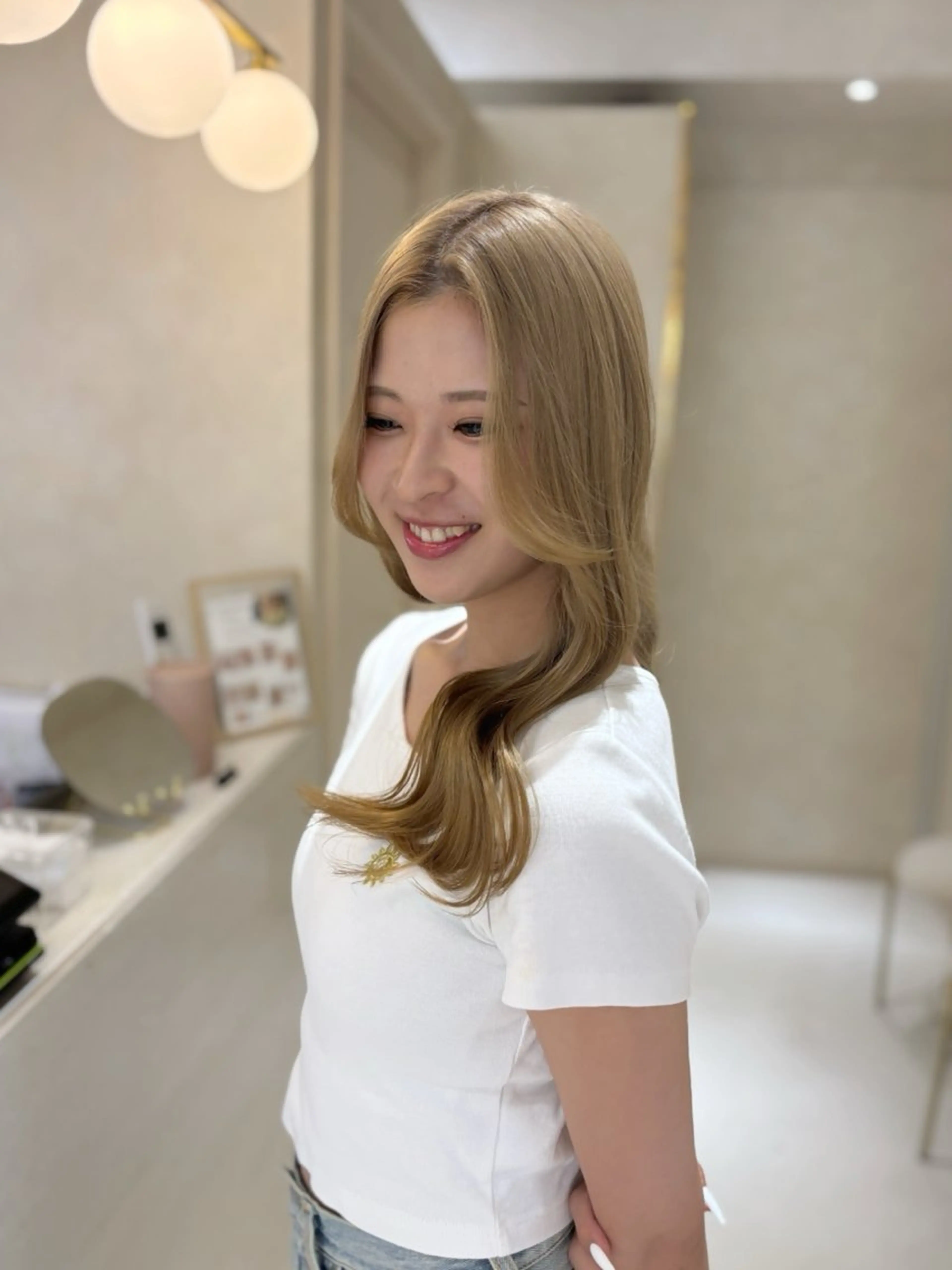 ロング りほ/顔周りカット/ レイヤーカットのヘアスタイル