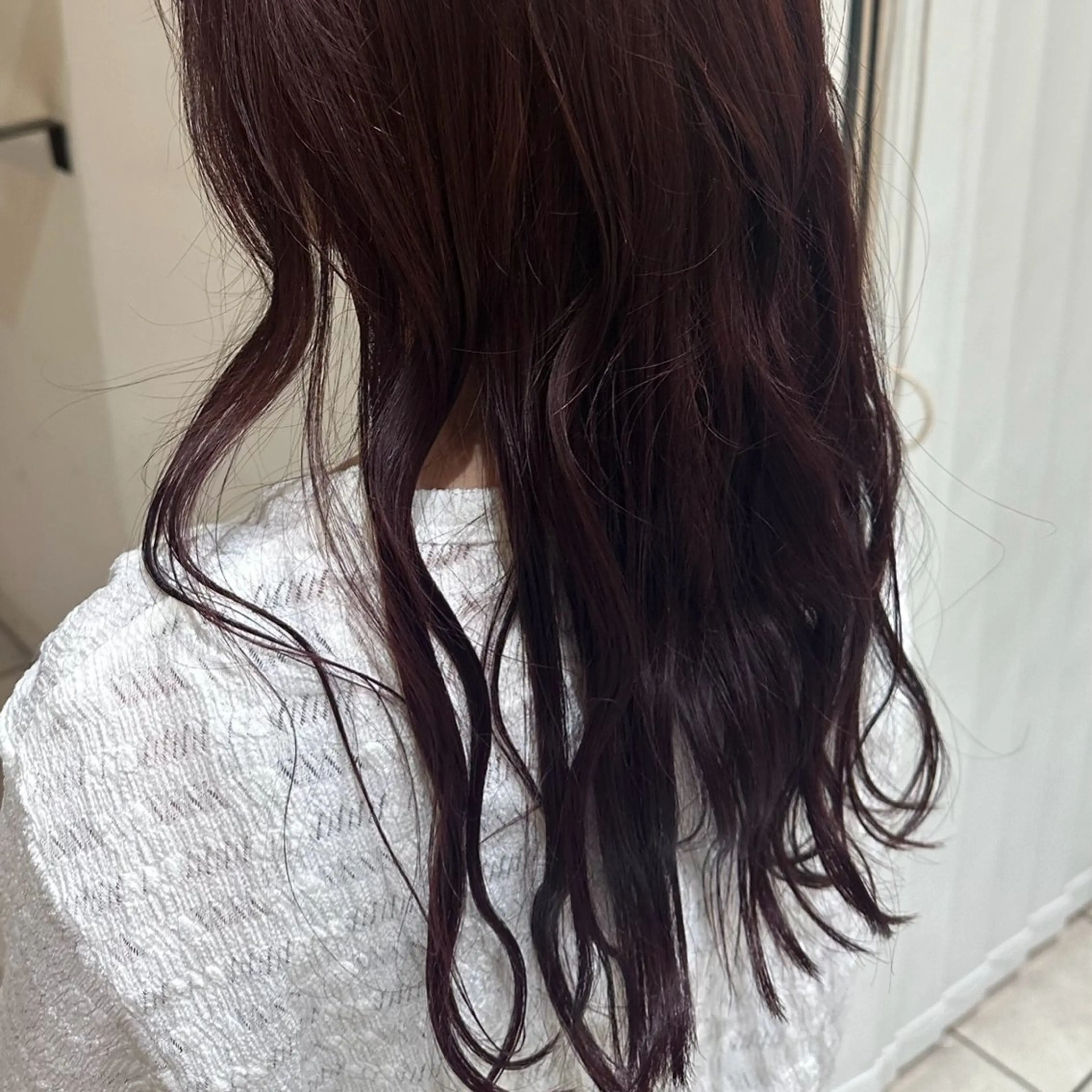 カラー 西澤 希のヘアスタイル