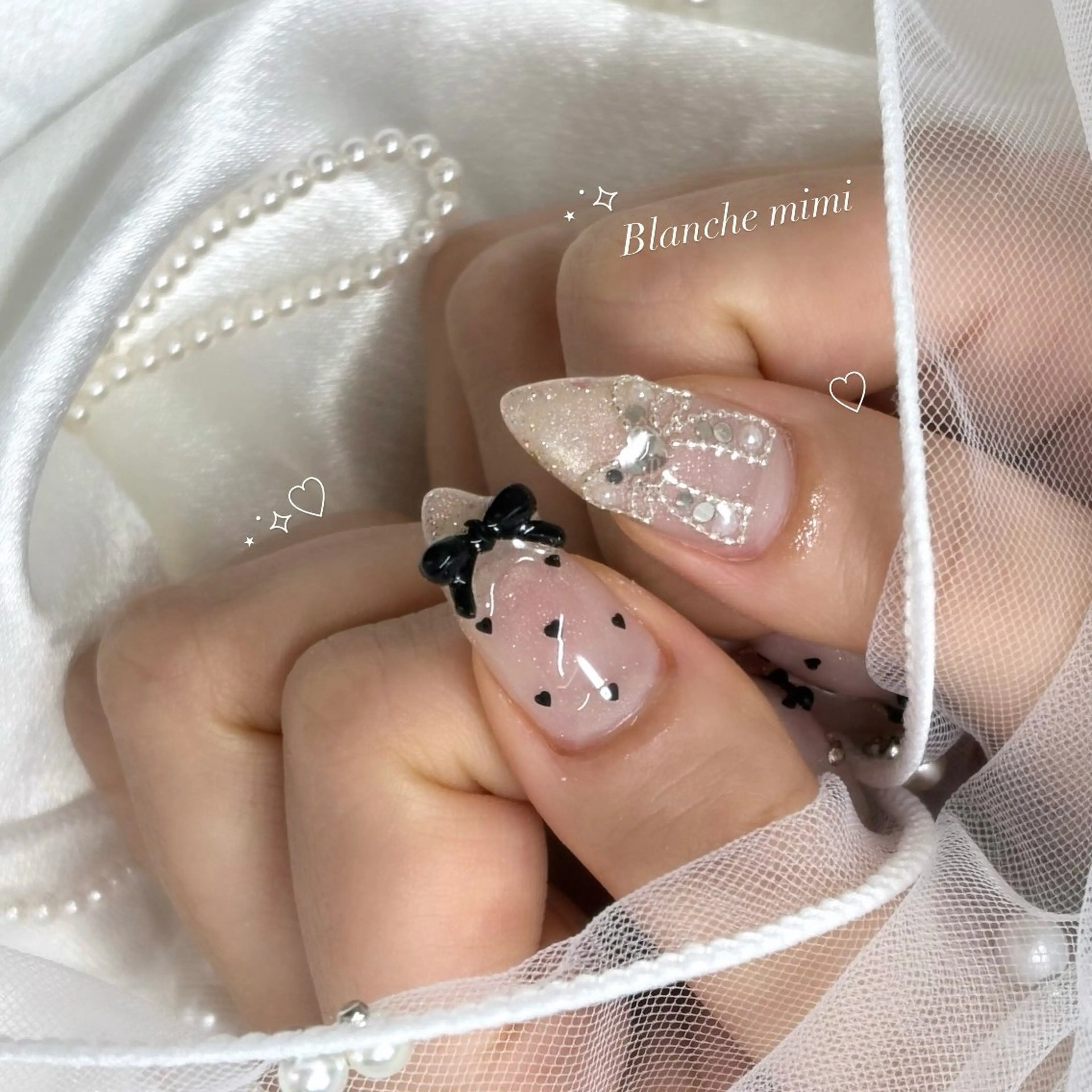 ネイル ハンドネイル Blanche mimi.u_aのネイルデザイン