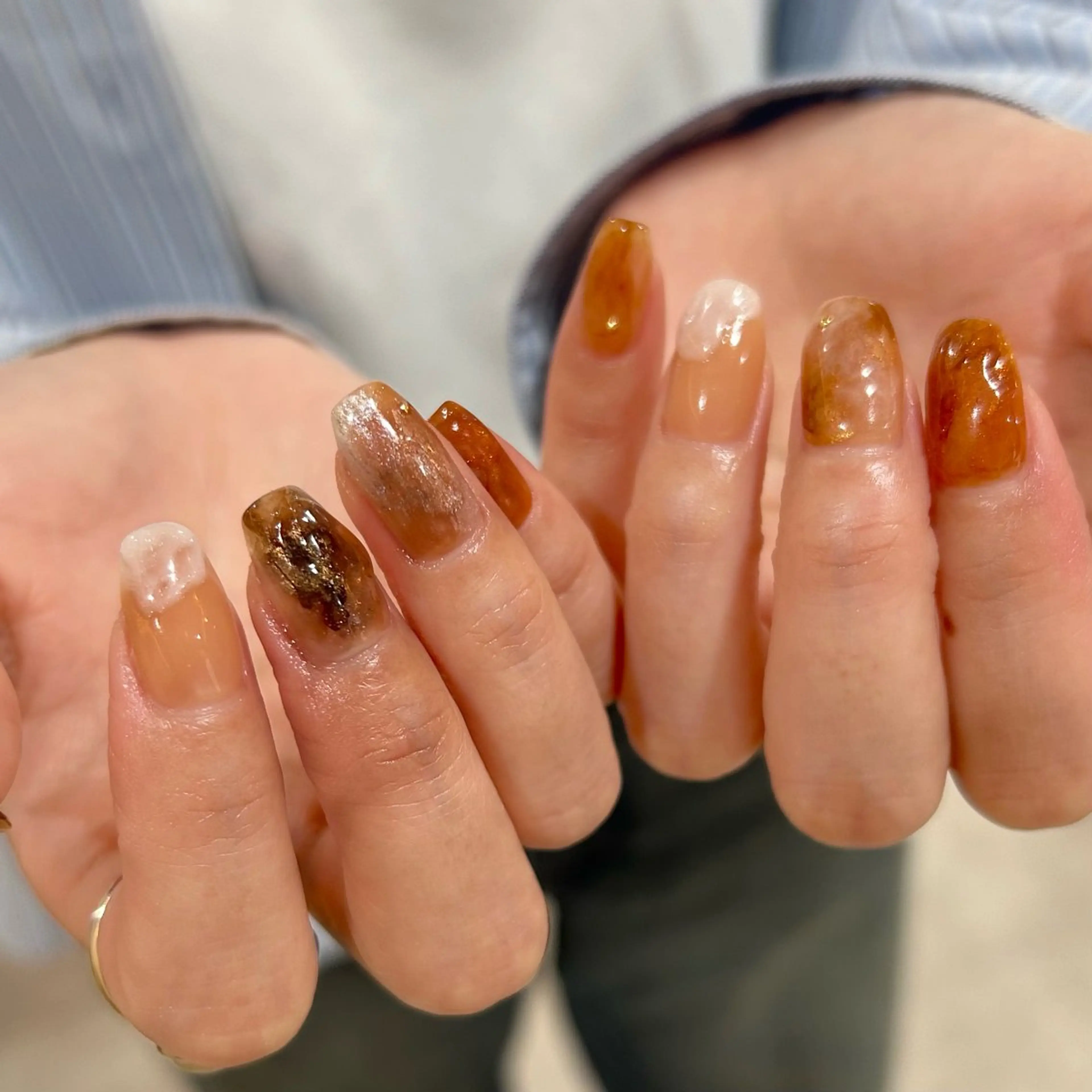 ネイル ハンドネイル shio ♡ 20.21日空きありのネイルデザイン