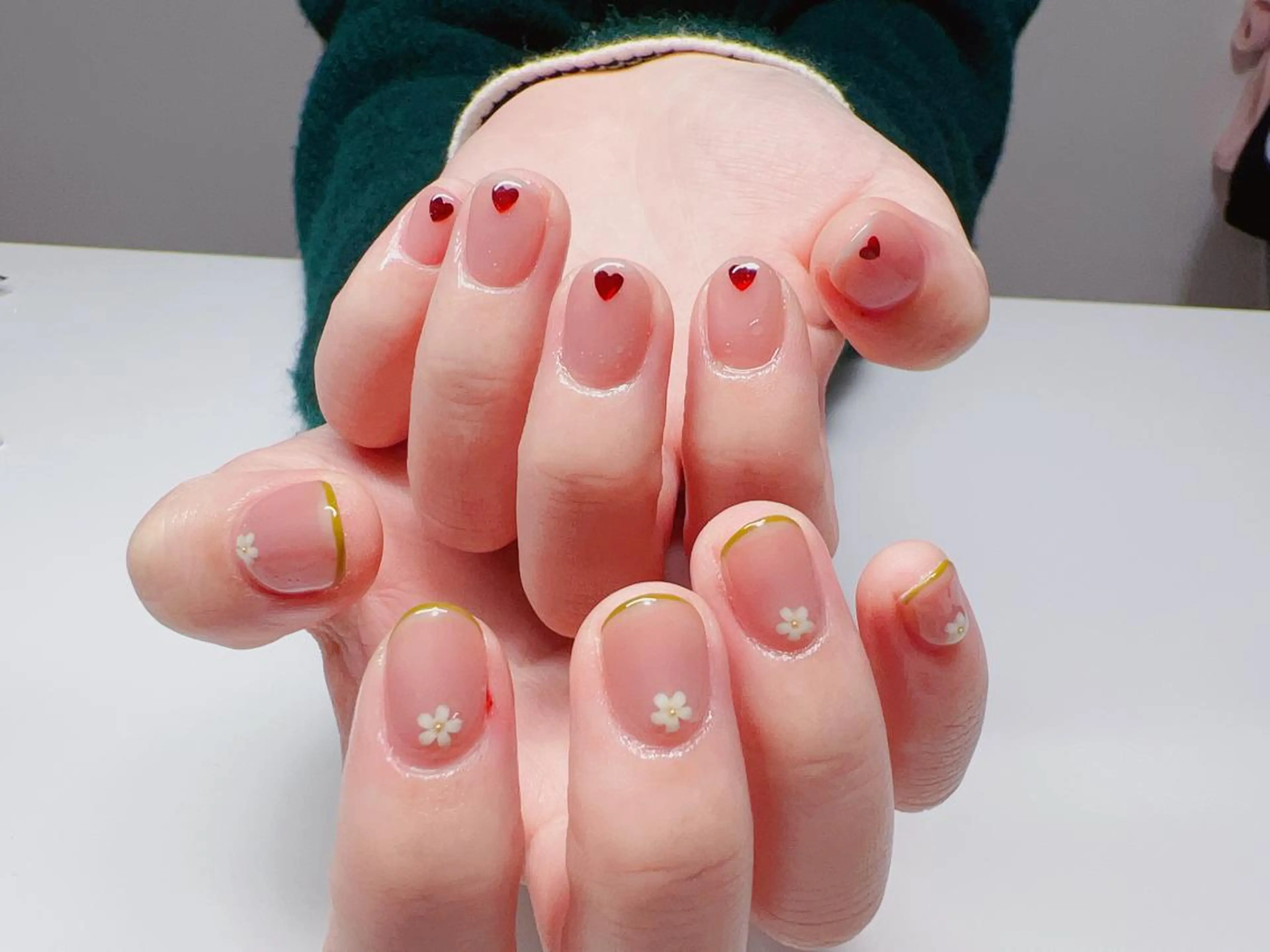 ネイル ハンドネイル YUYI.nail salonのネイルデザイン