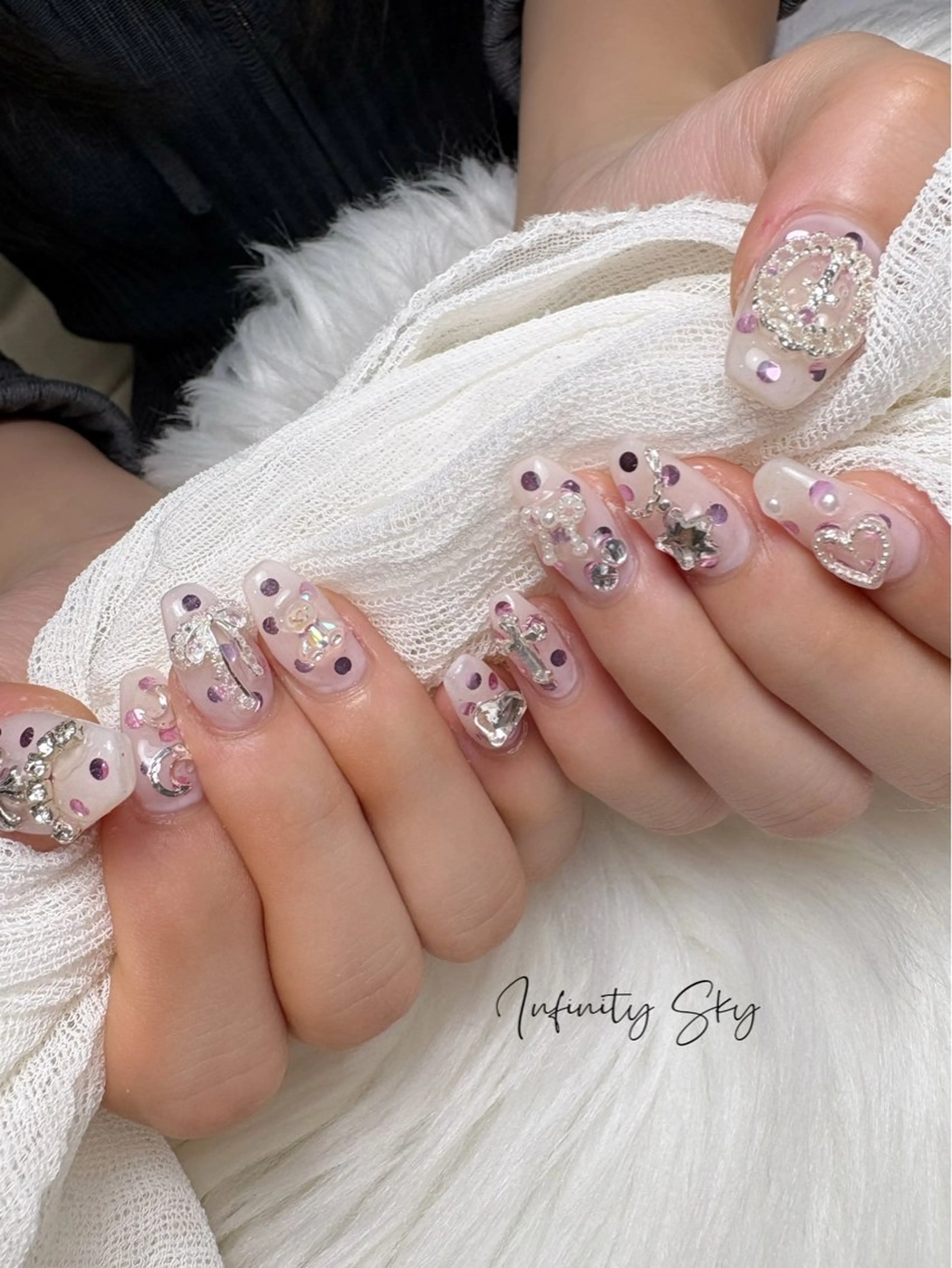 ネイル ドット ピンク infinity skyのネイルデザイン