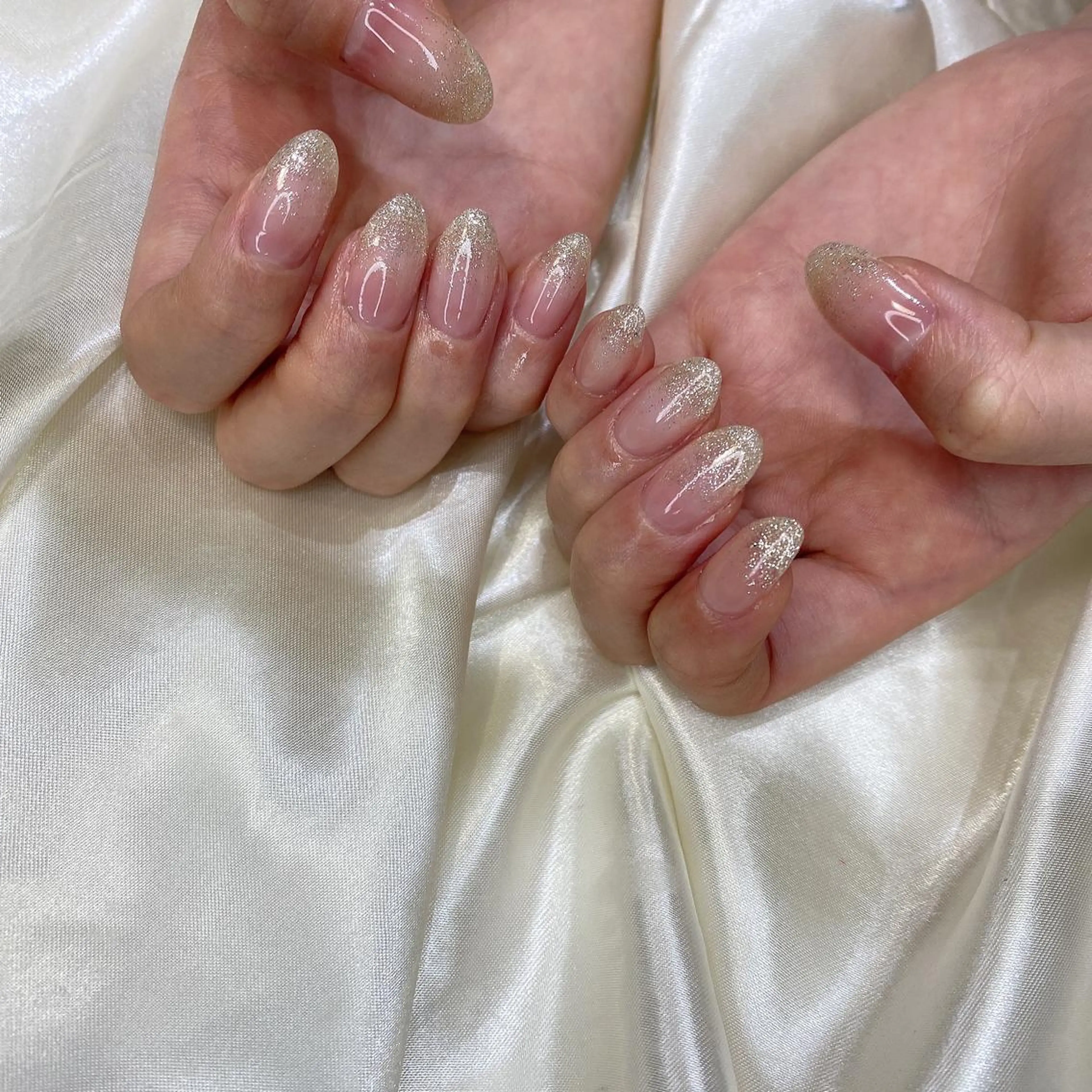 ネイル ハンドネイル 西岡 杏のネイルデザイン