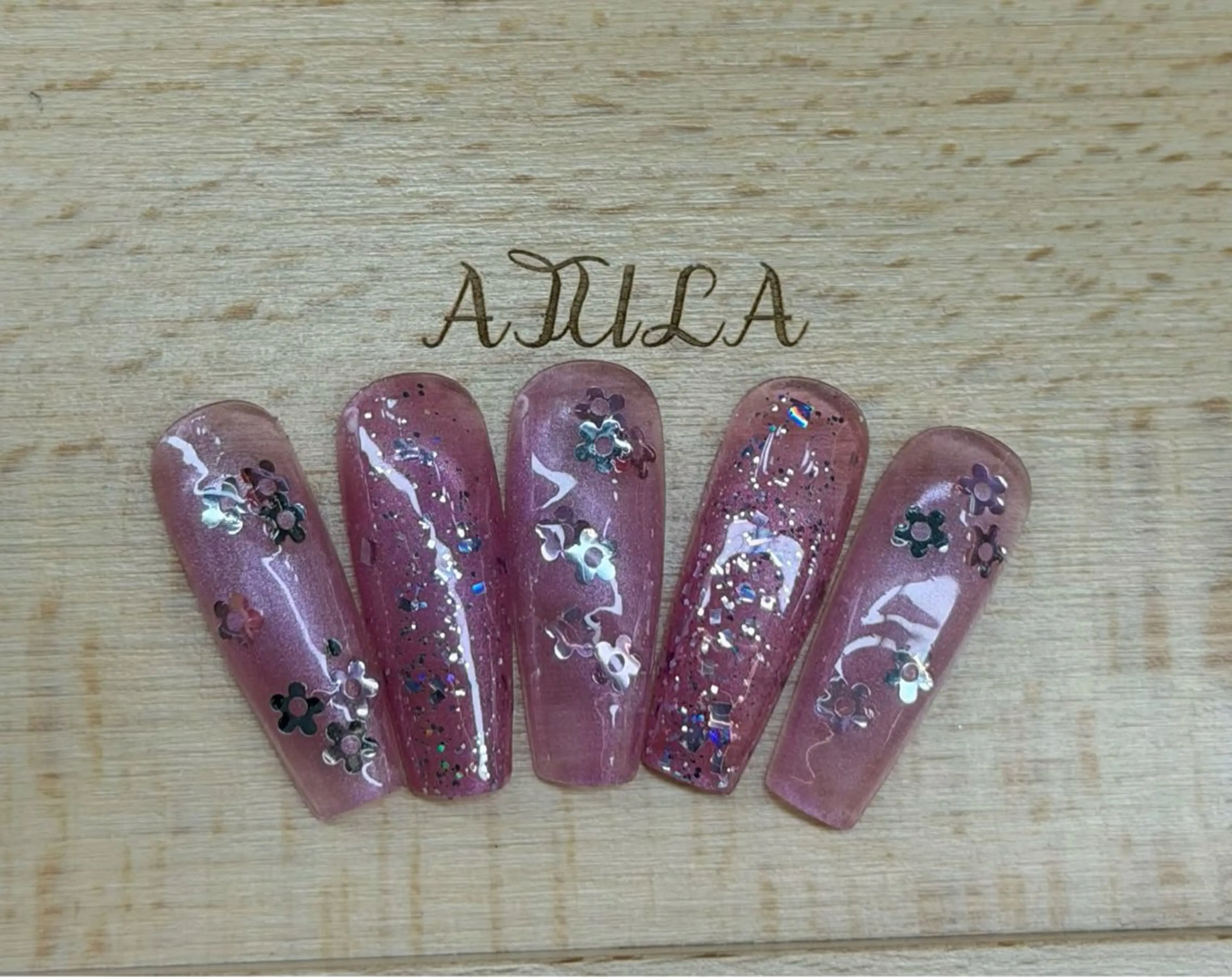 ネイル ハンドネイル ATULA nailのネイルデザイン