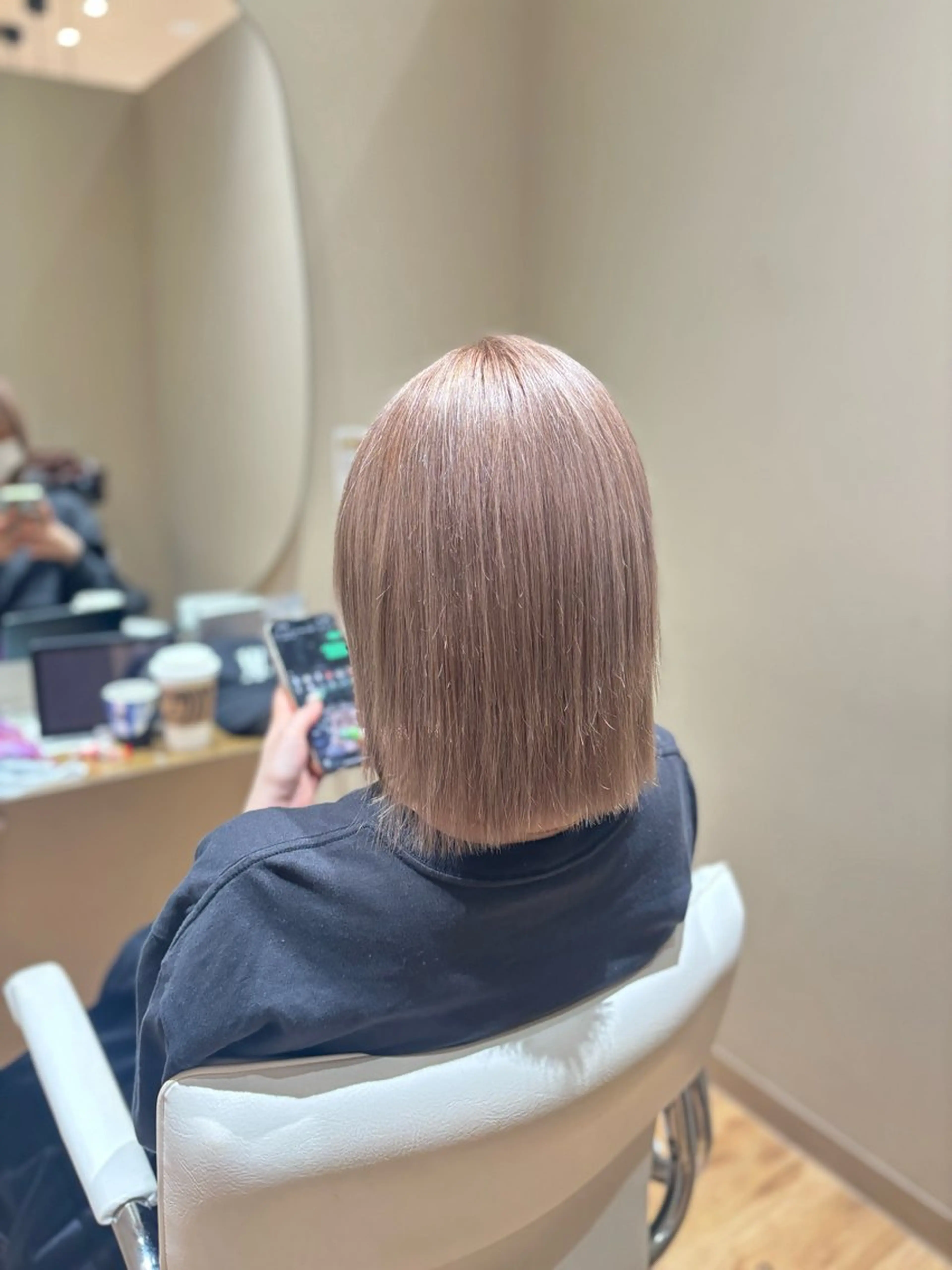 【ミルクティー・グレージュカラー限定❣️】ブリーチonカラー (ブリーチリタッチでも可◎）の写真