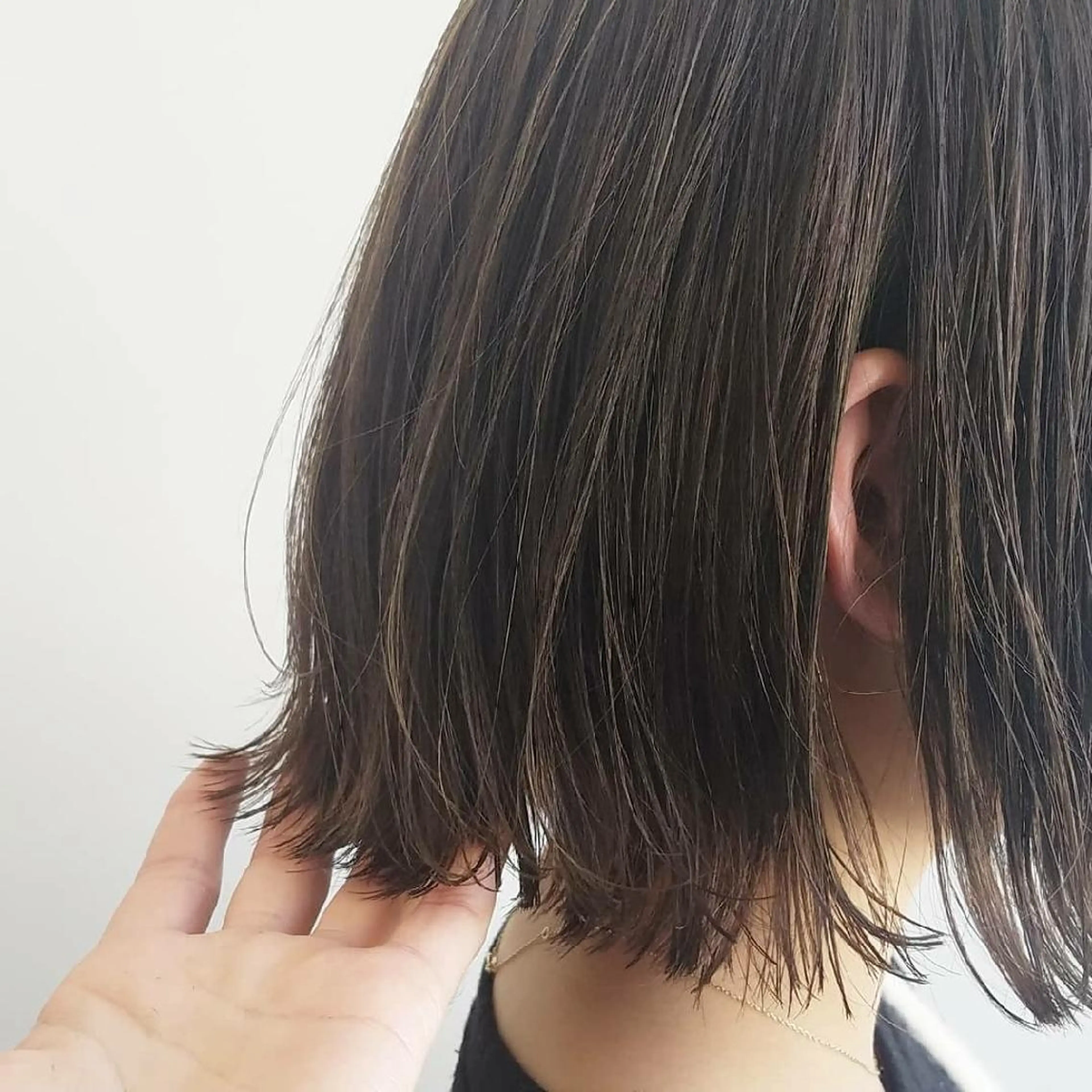 ショート カラー パーマ ネイル ハイライトカラー ハイライト iplus まつげ、眉毛、耳つぼのマツエク・マツパデザイン