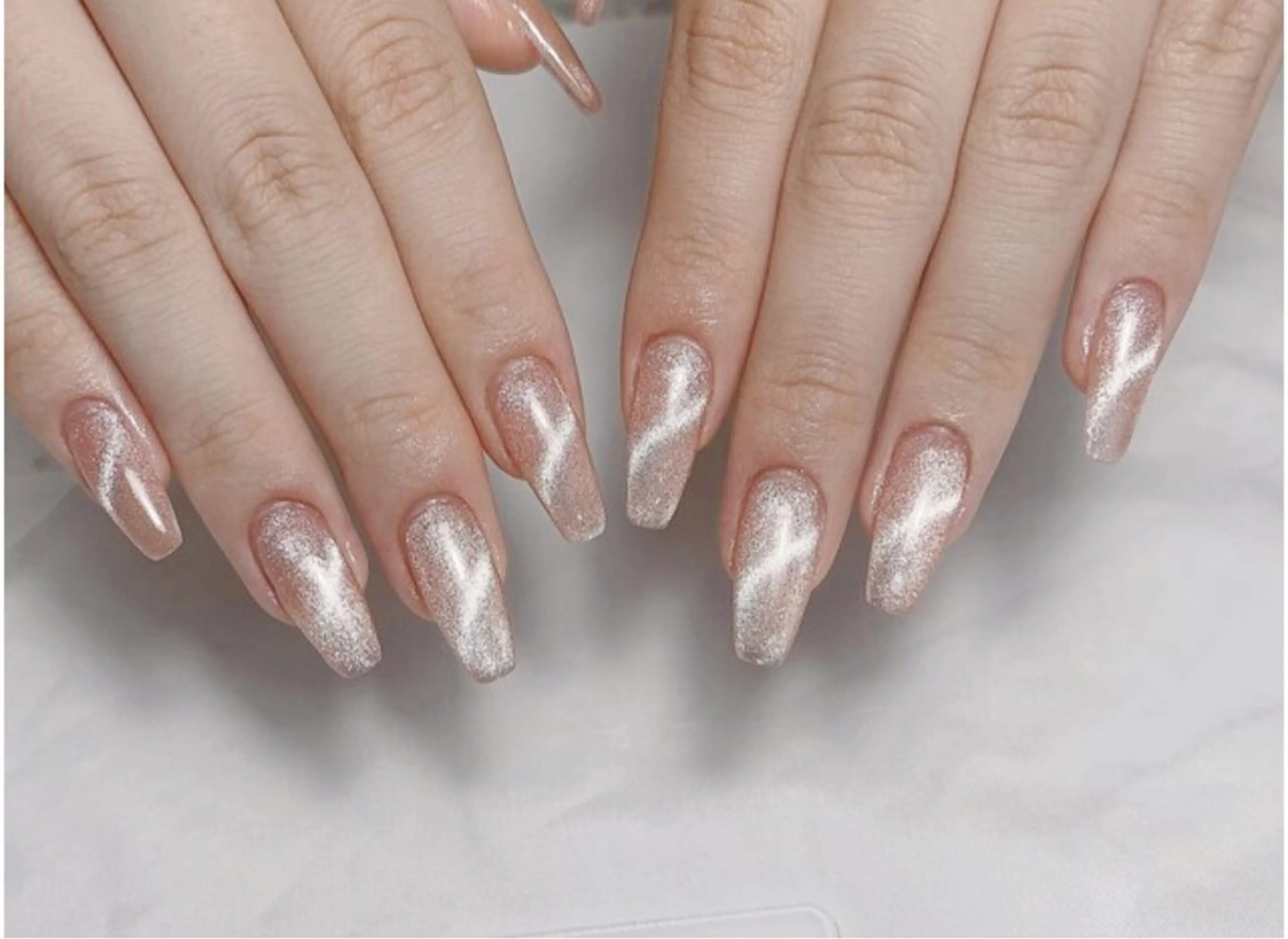 【ソフトジェル付き替えオフ込み】チップ長さだしマグネットの写真