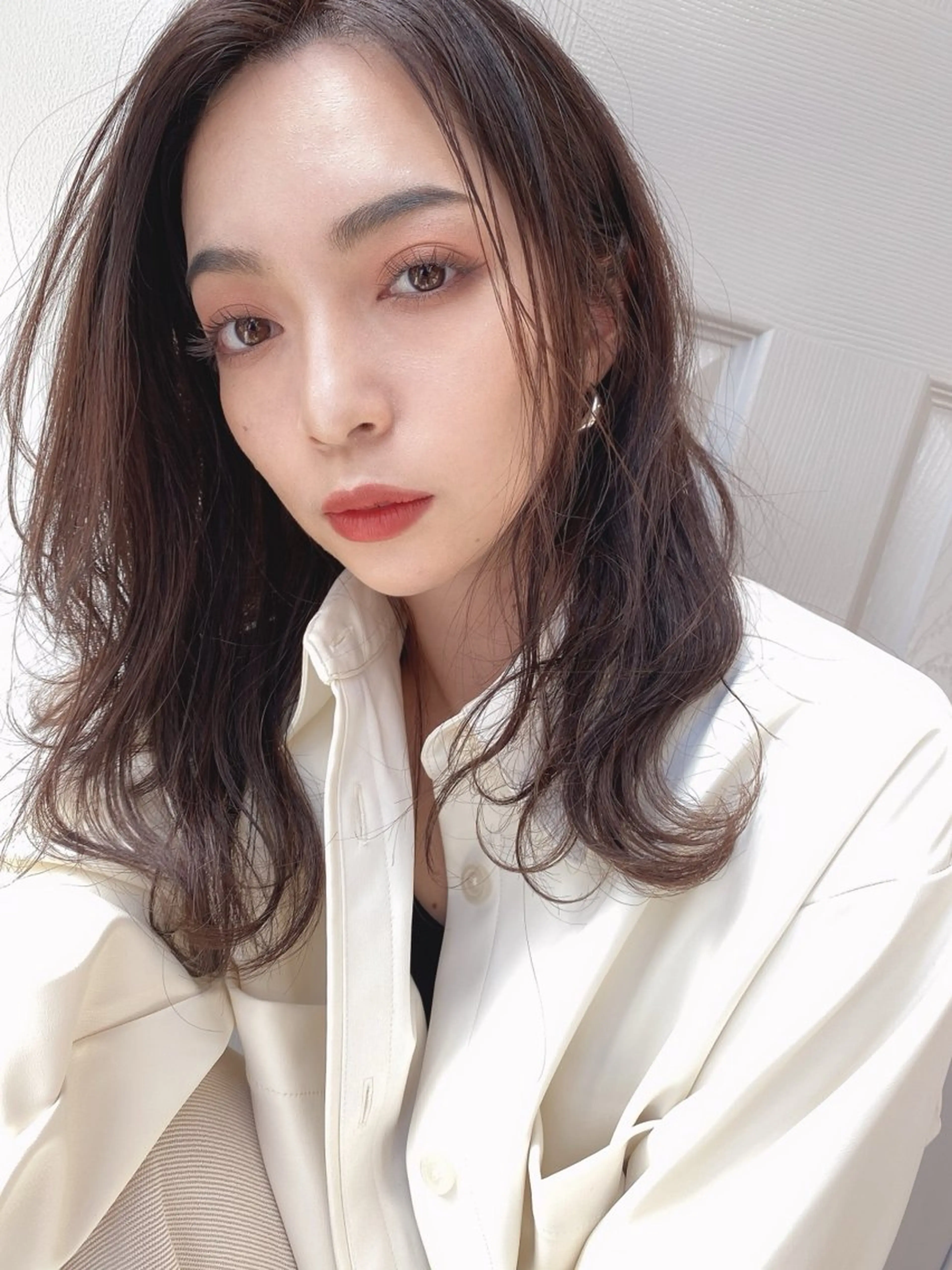 ロング カラー 須賀 知穂のヘアスタイル