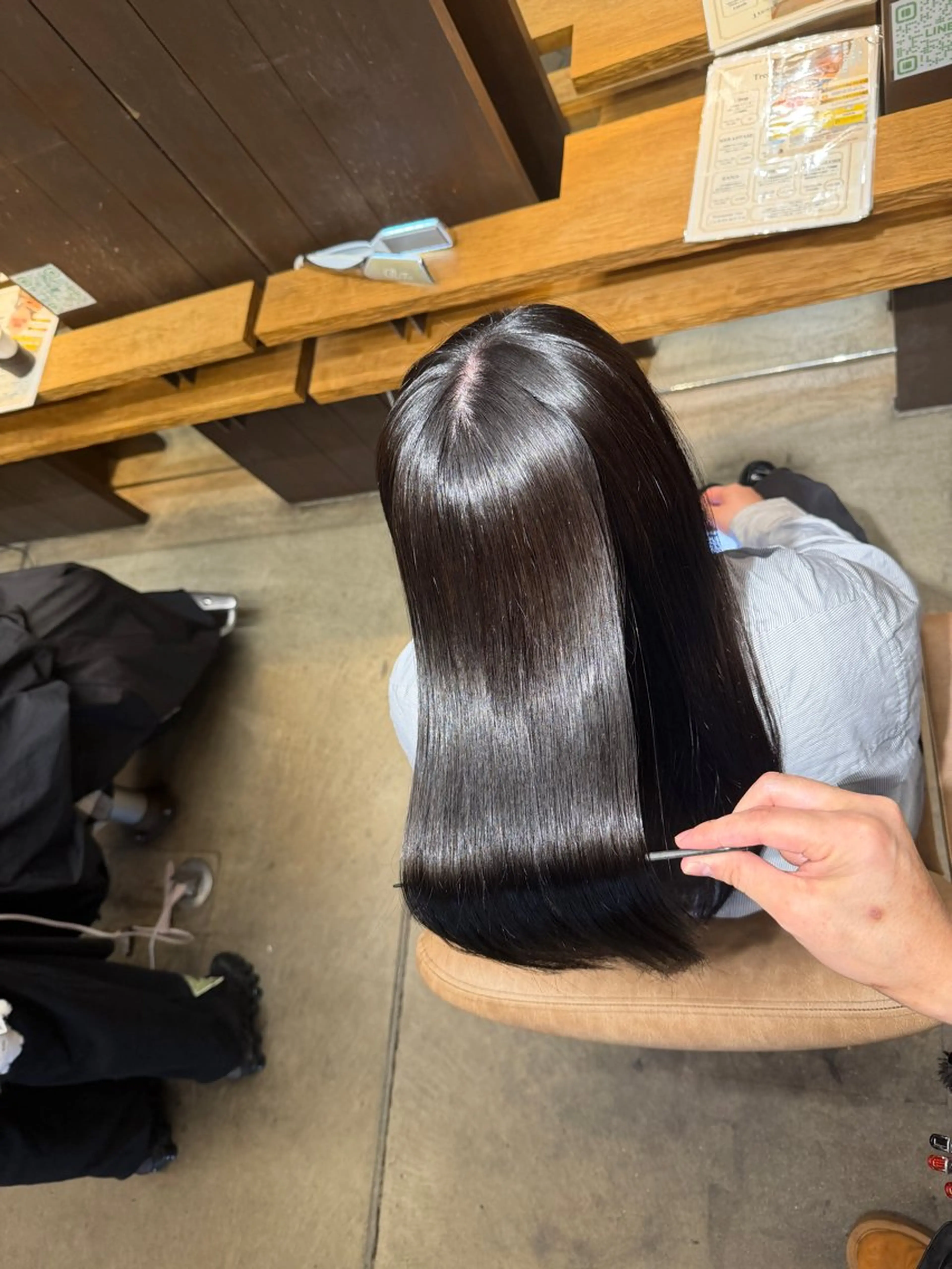 セミロング カット ヘアカラー 美髪縮毛矯正/ 髪質改善/愛敬響のヘアスタイル