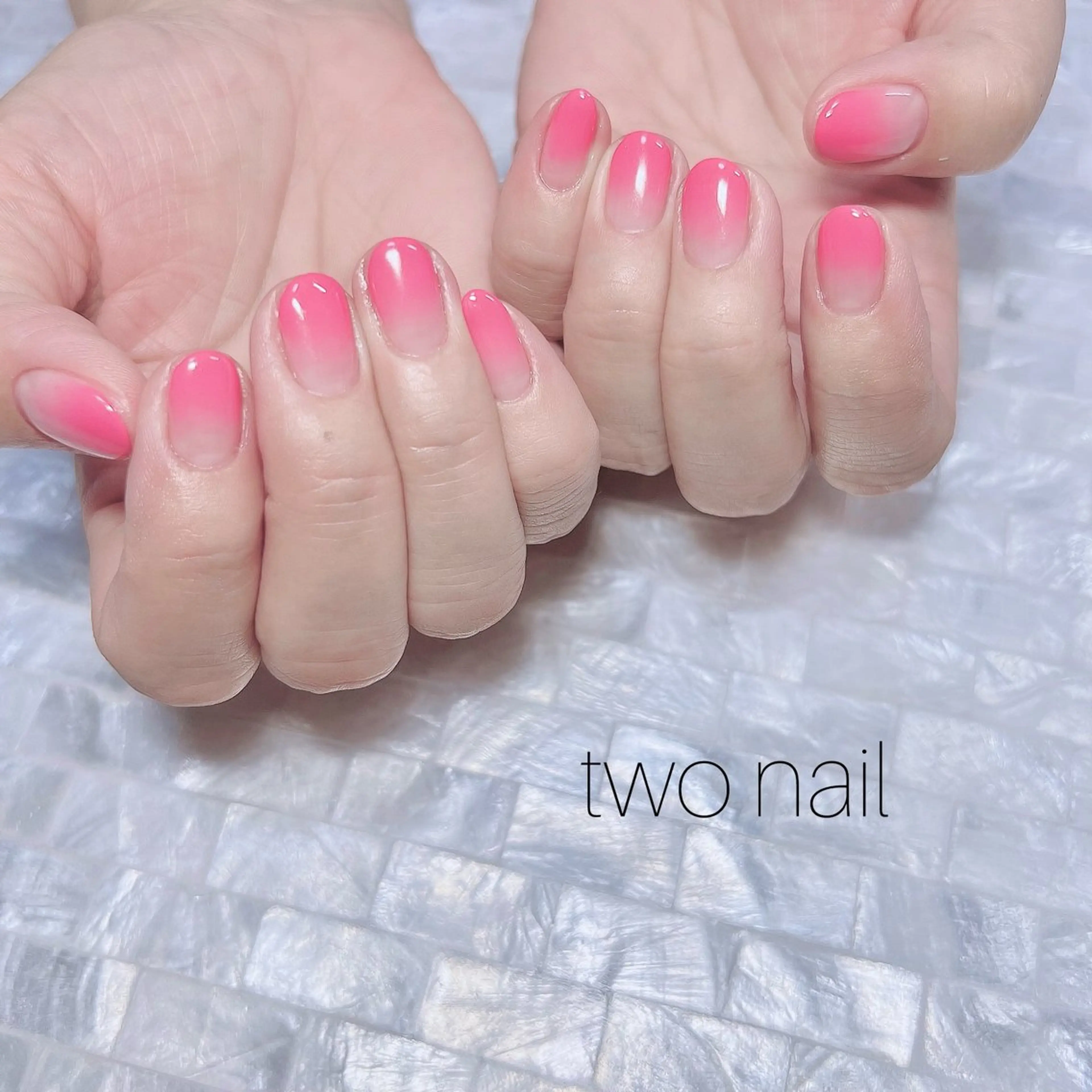 ネイル ネイルチップ ホワイト ハンドネイル two nailのネイルデザイン