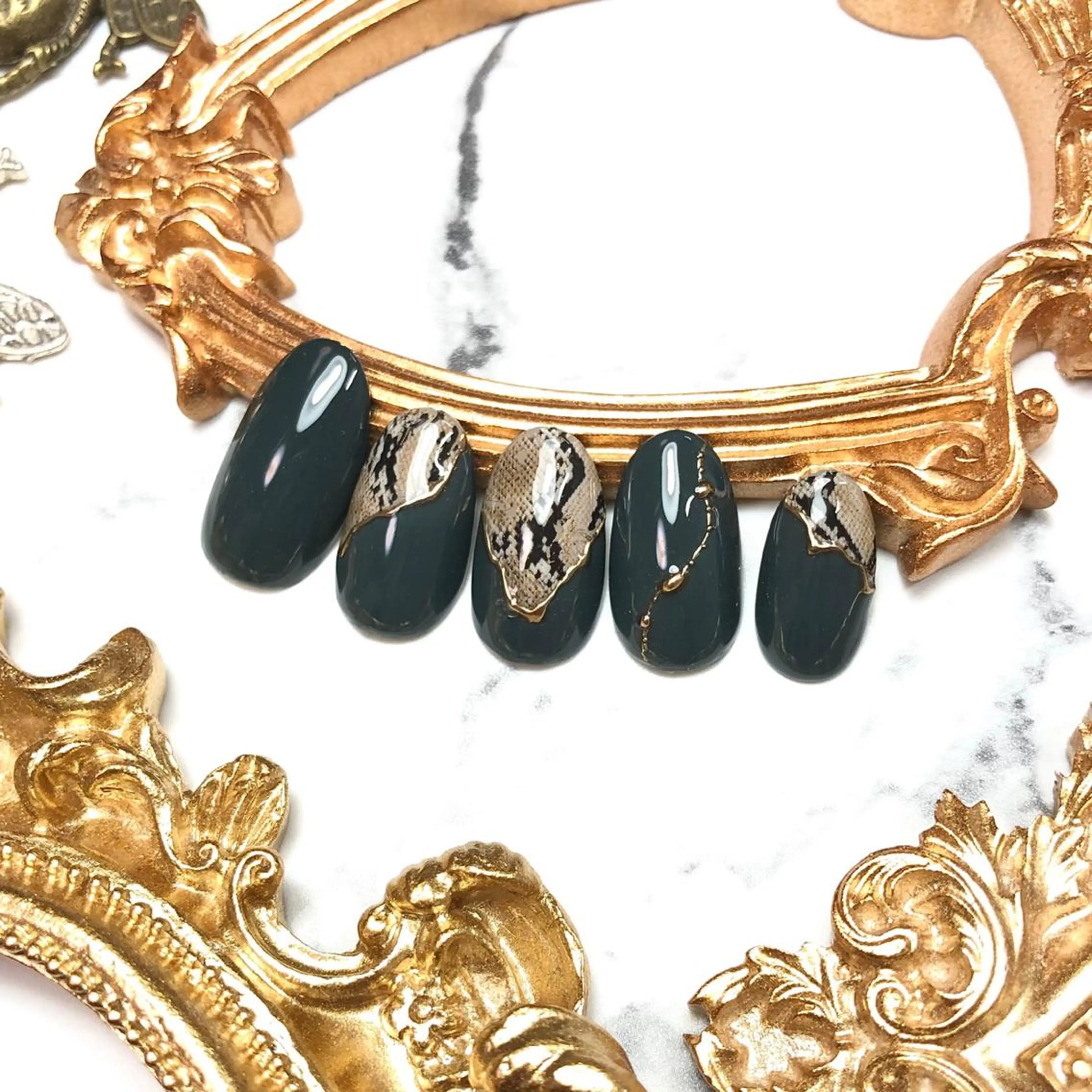 ネイル アートネイル ジェルネイル グリーン 氷ネイル・うるうるネイル 韓国ネイル ハンドネイル NAIL NOWのネイルデザイン