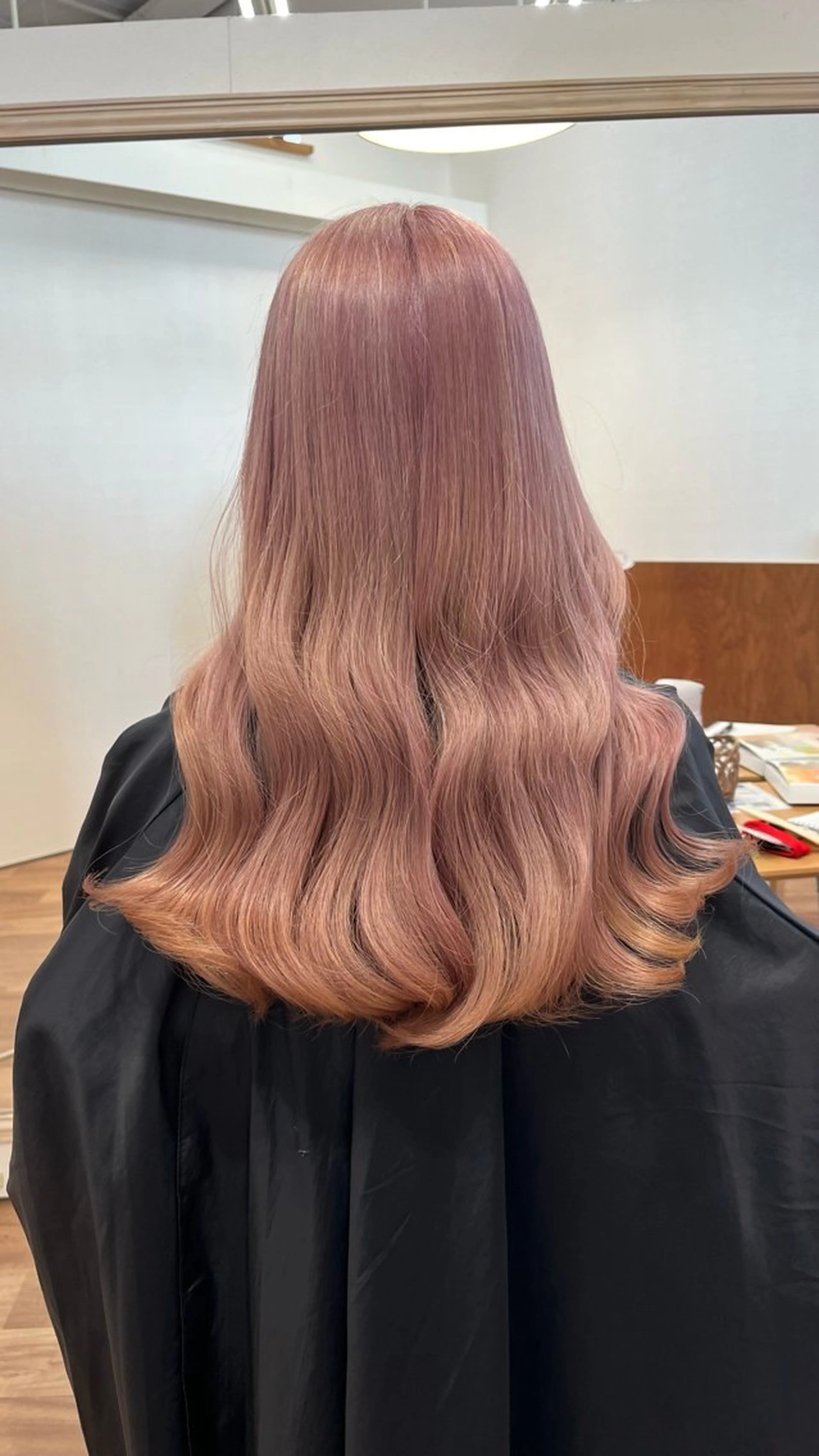 ロング Yumi/艶髪/ 透明感カラー🤍のヘアスタイル