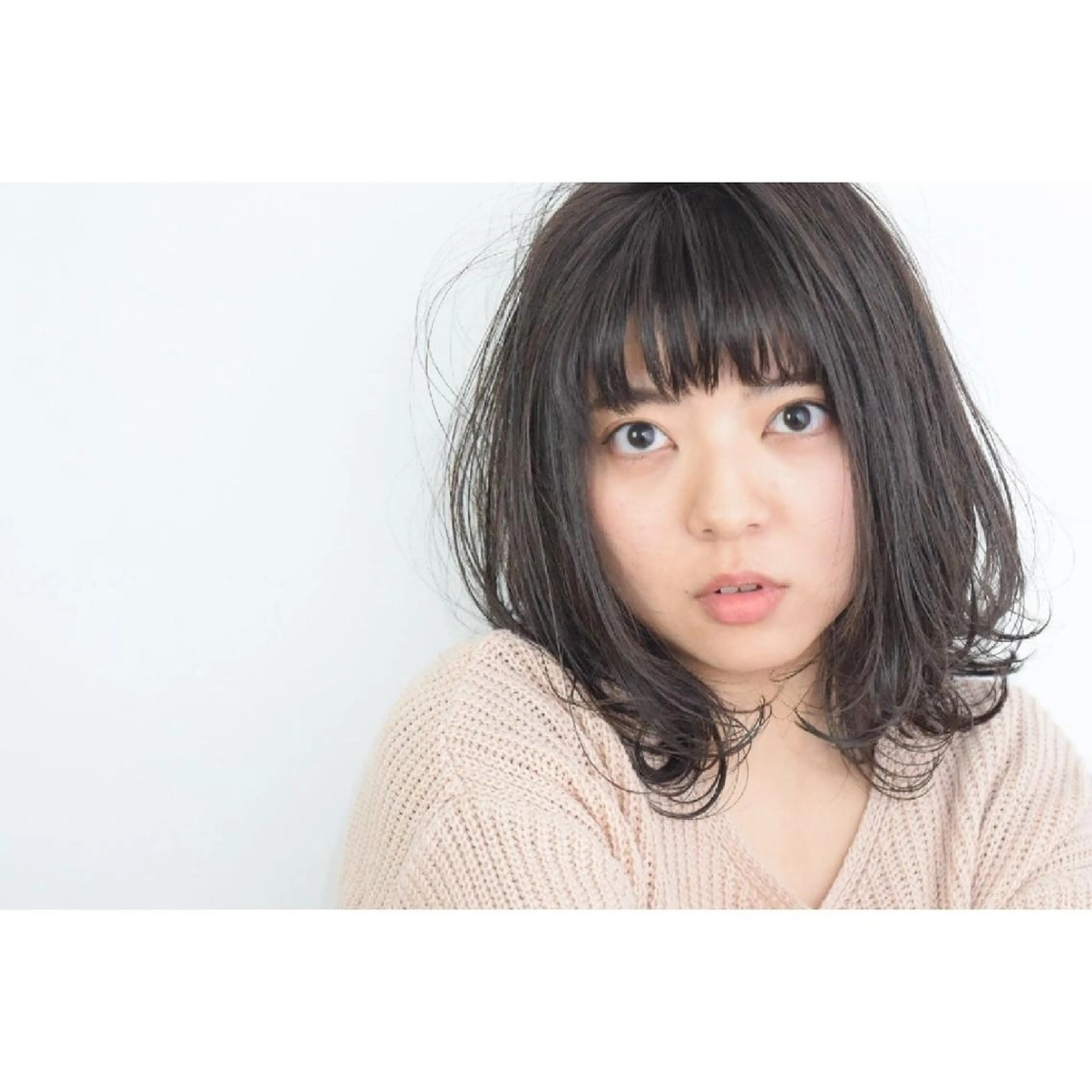 ミディアム カラー パーマ みなみ ゆうすけのヘアスタイル