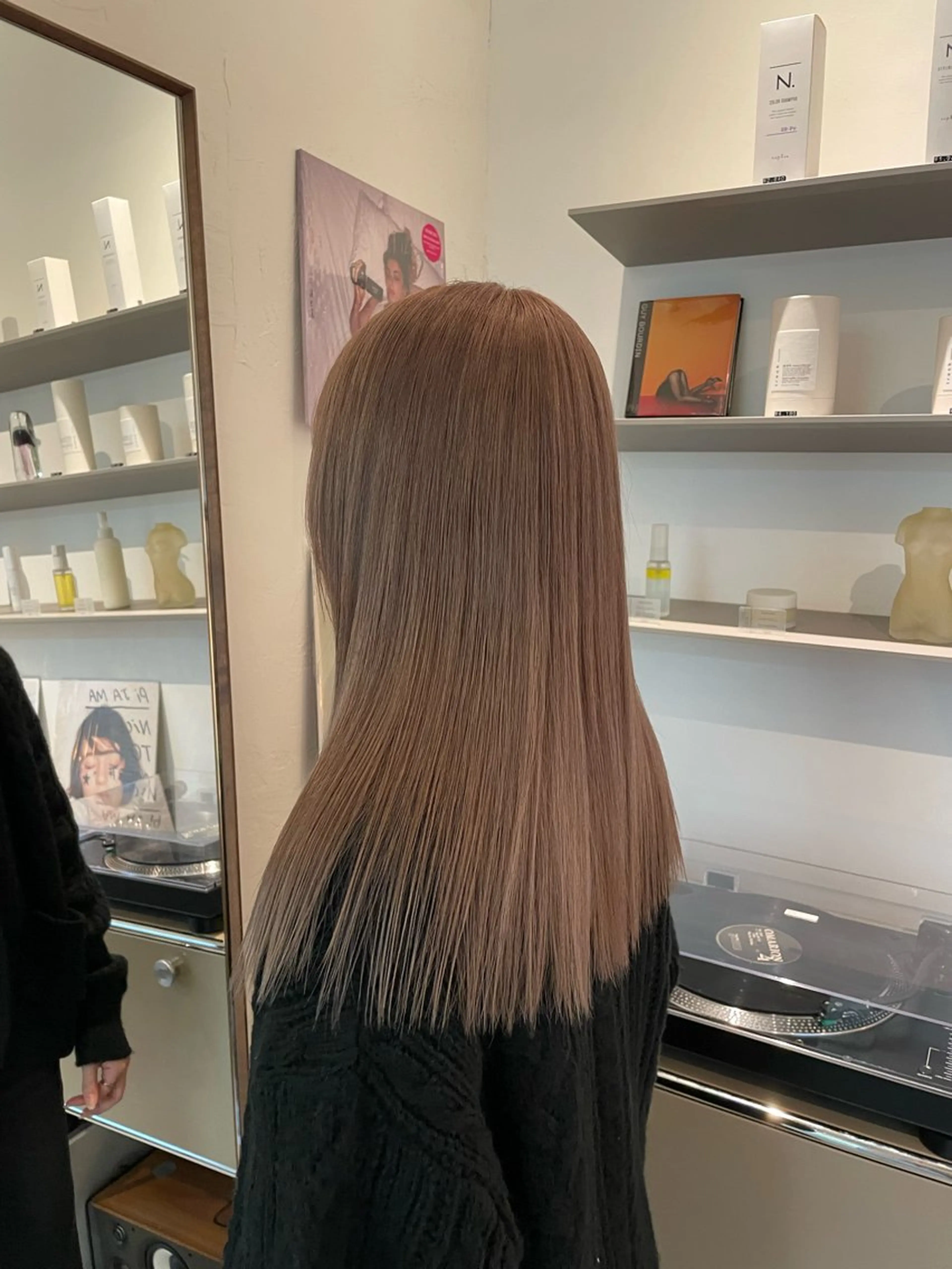 ロング カラー ベージュカラー HITOMI 福岡パーマのヘアスタイル