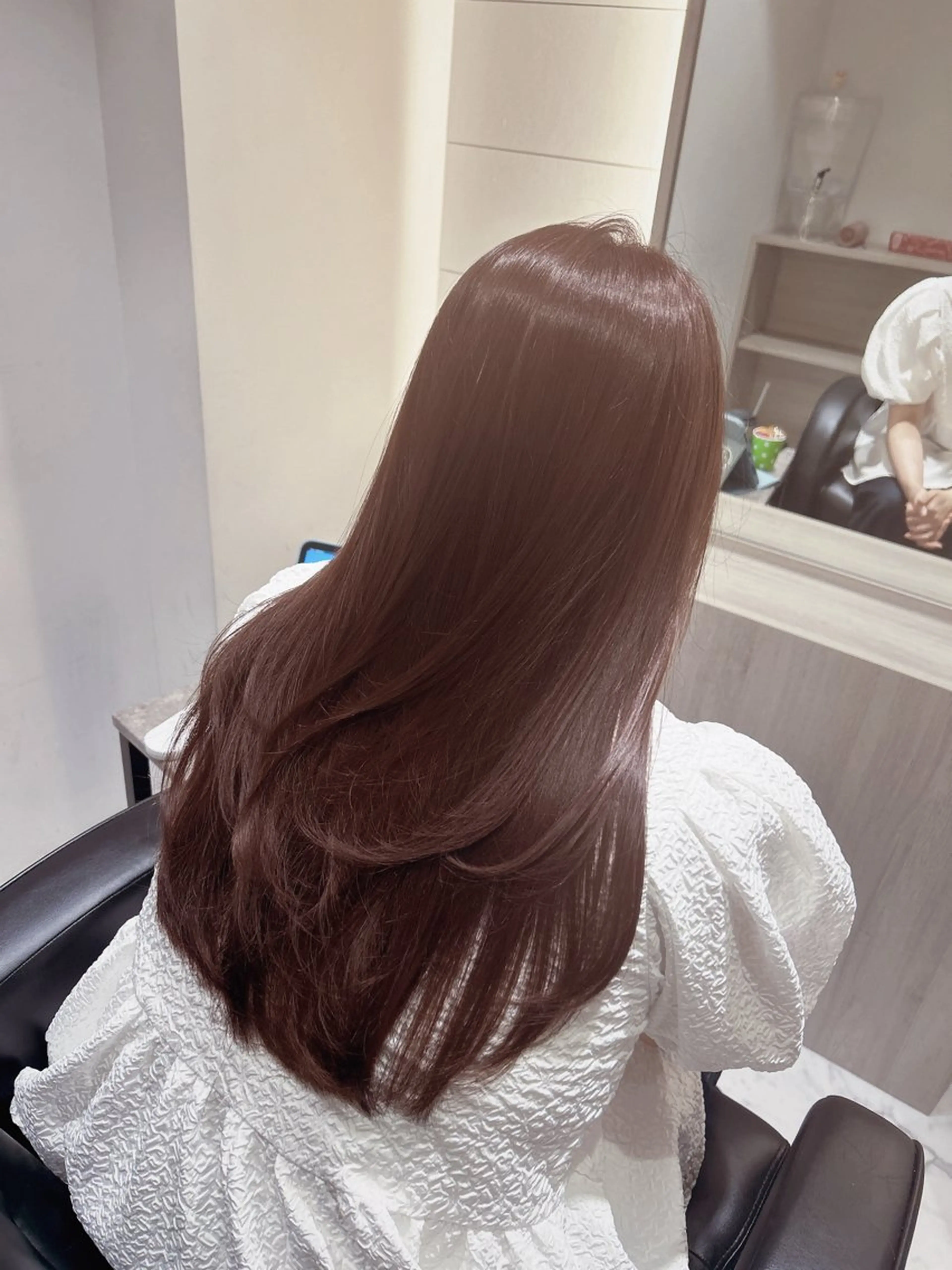 ロング カラー カット ヘアカラー トリートメント emi/髪質改善/ 韓国風/艶カラーのヘアスタイル