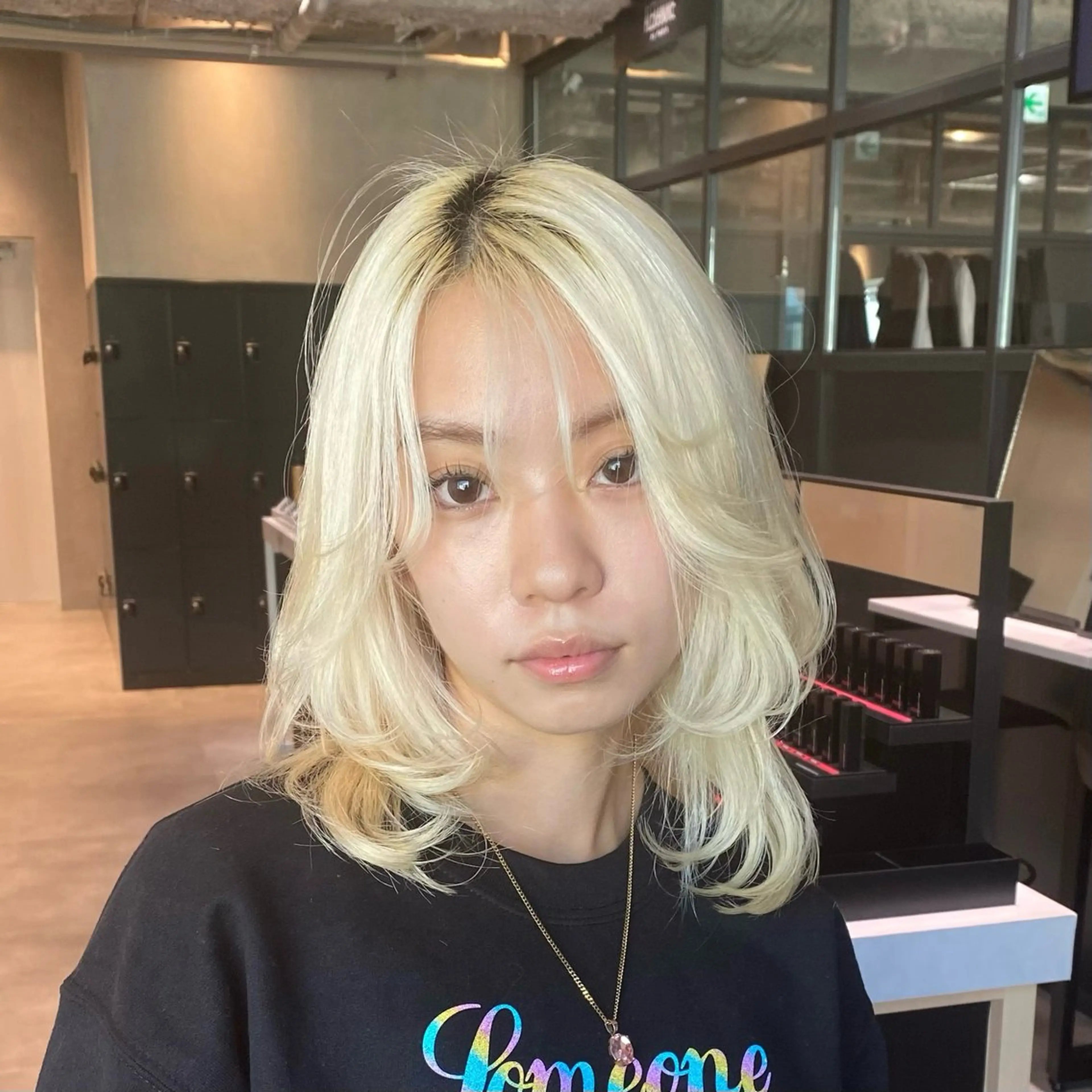 ミディアム レイヤー特化✨️ 𝑨𝒀𝑨𝑻𝑶のヘアスタイル