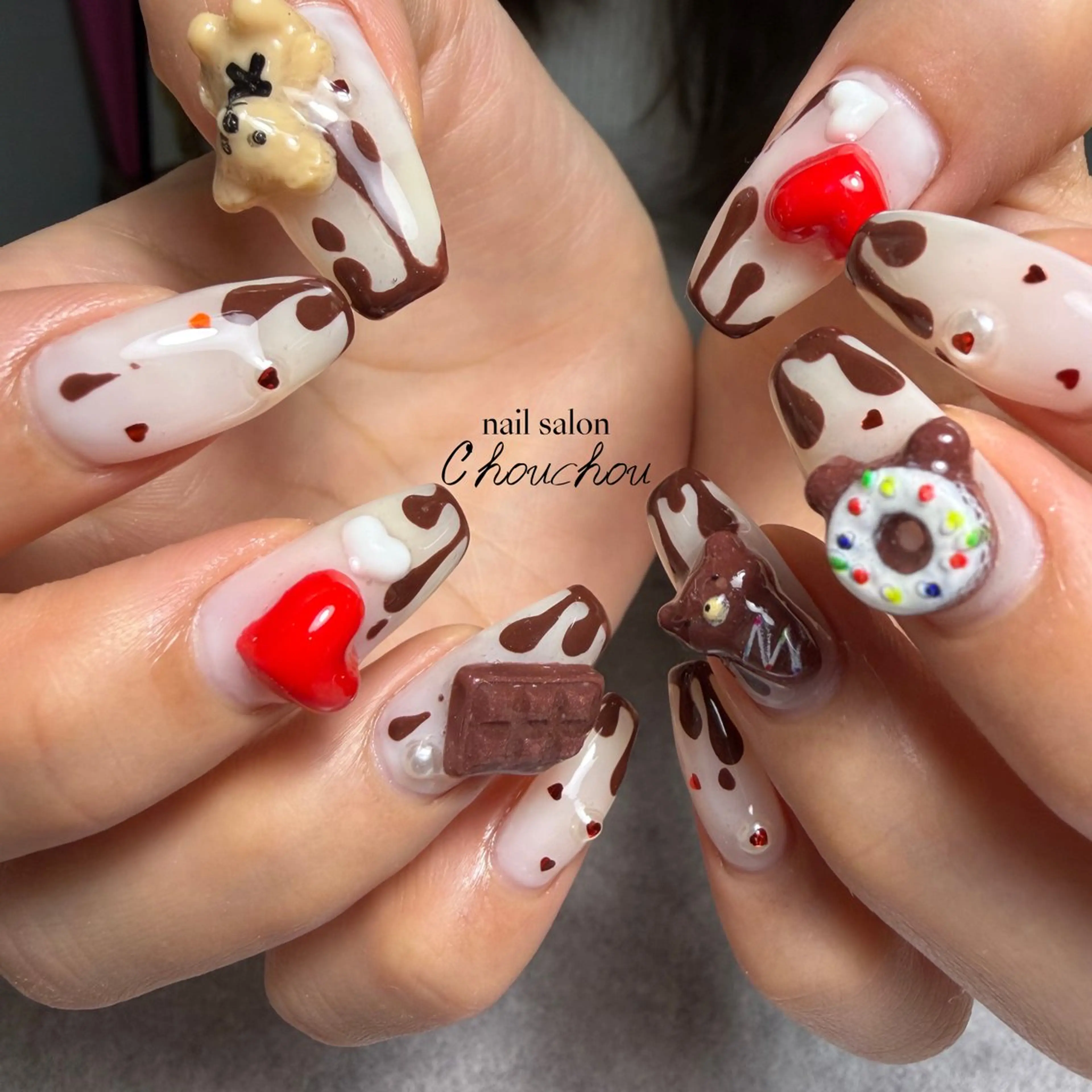 ネイル バレンタイン ハンドネイル C'hou chouのネイルデザイン