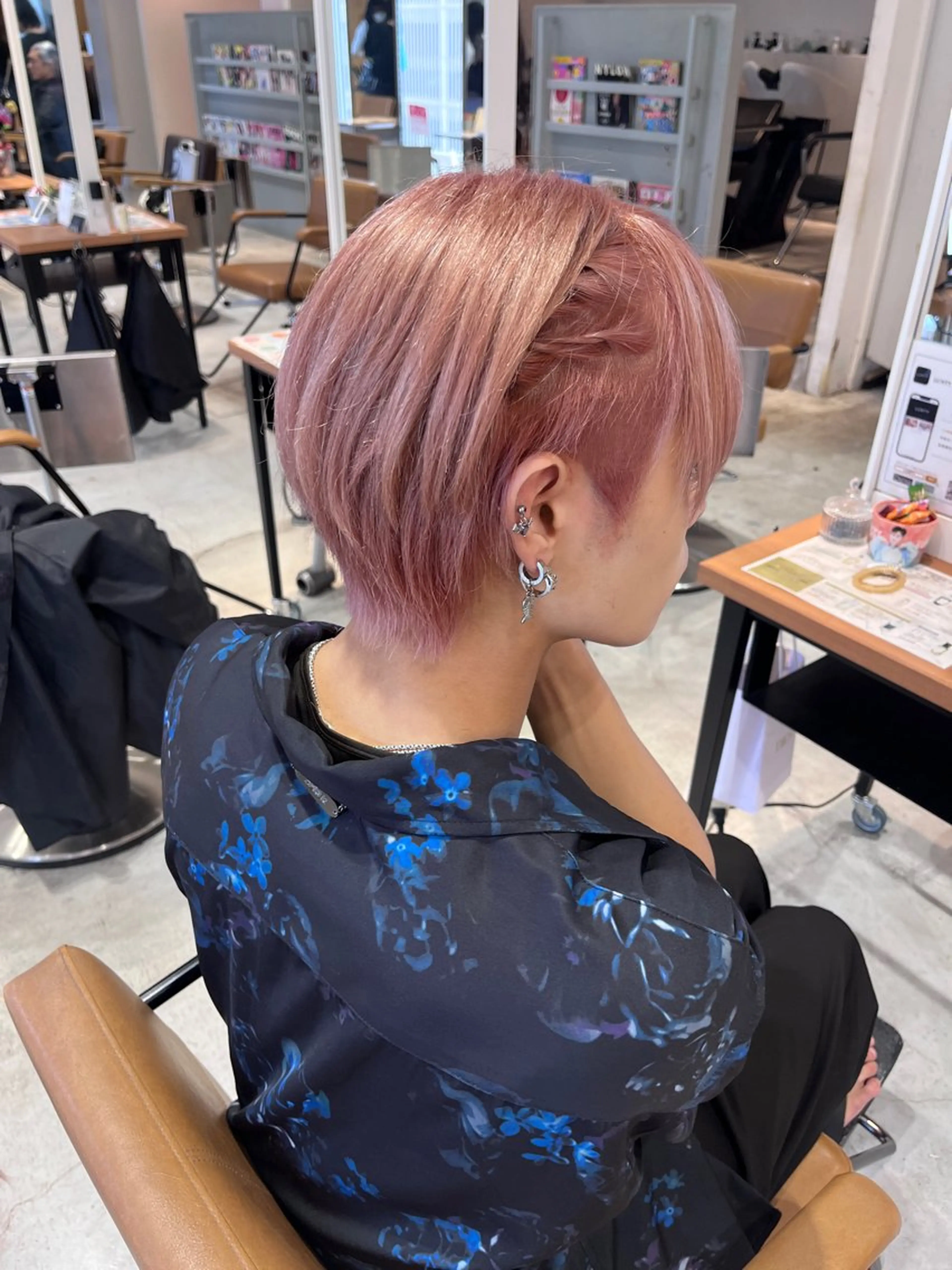 カラー メンズ カット ヘアカラー 大阪韓国メンズ特化 LUNAのヘアスタイル