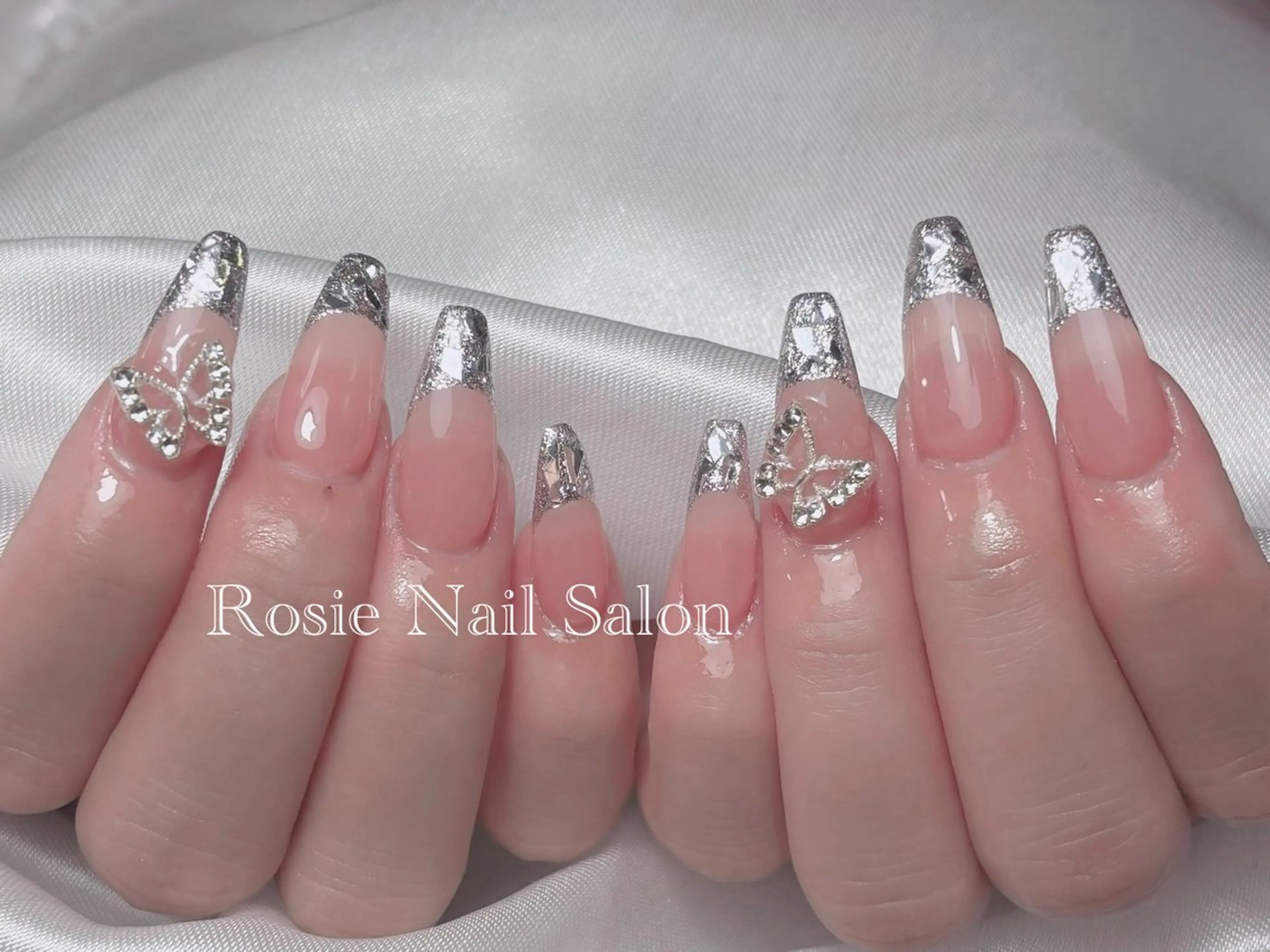ネイル Rosie Nail サロン南越谷のネイルデザイン