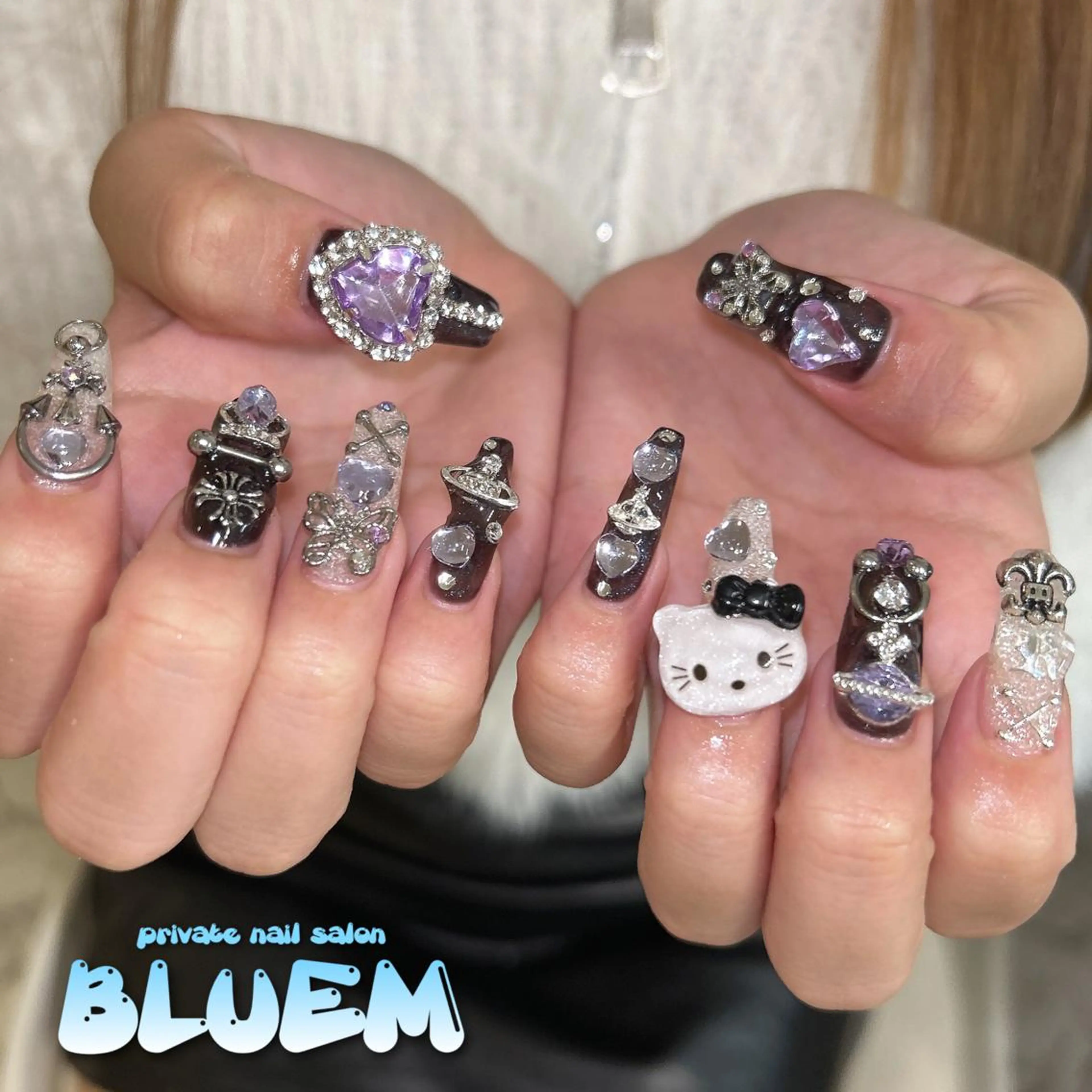 ネイル ハンドネイル BLUEM なな🐶のネイルデザイン