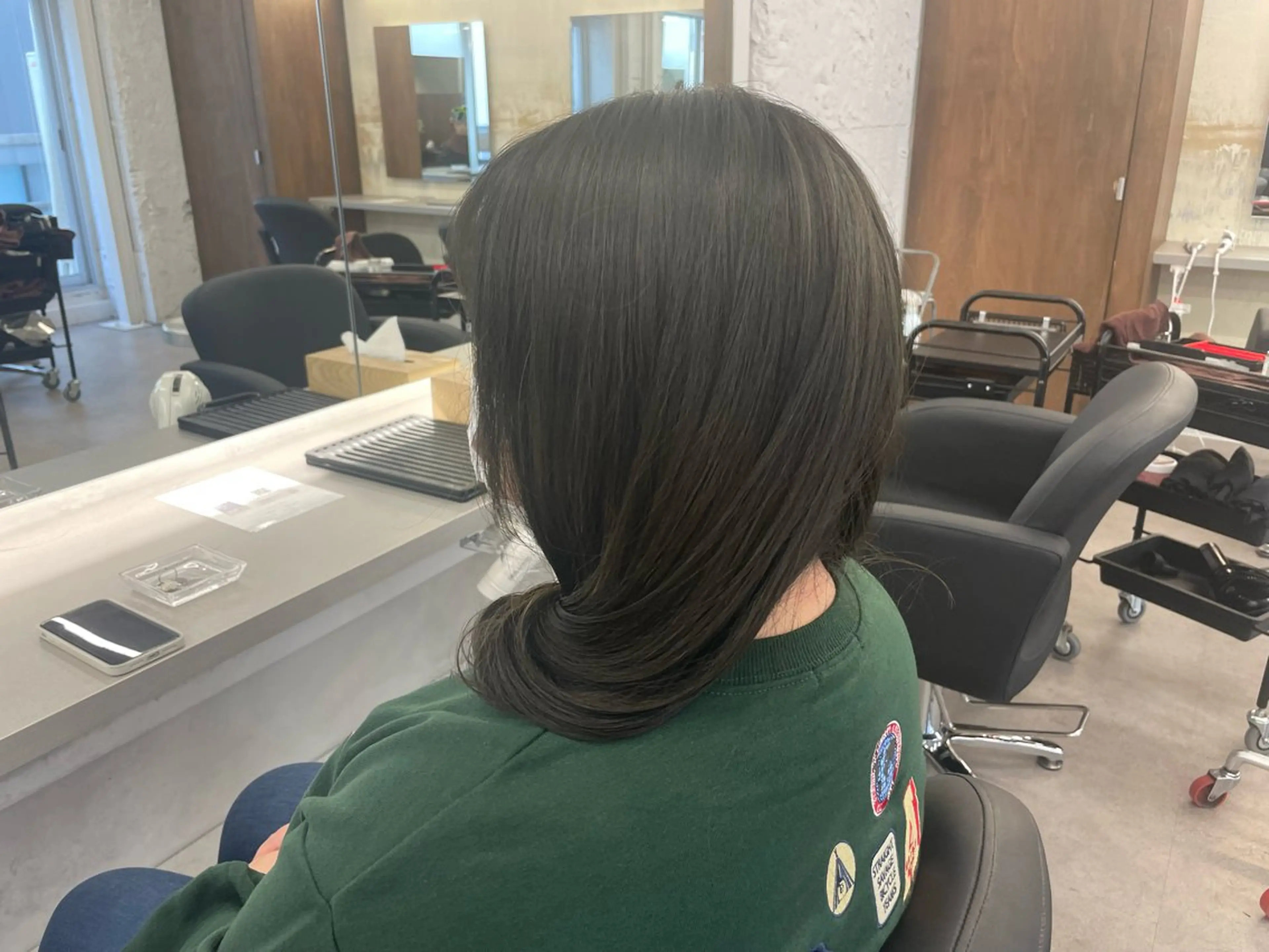 ロング カラー オリーブカラー EARTH菊名店👾 ひらのすぐるのヘアスタイル