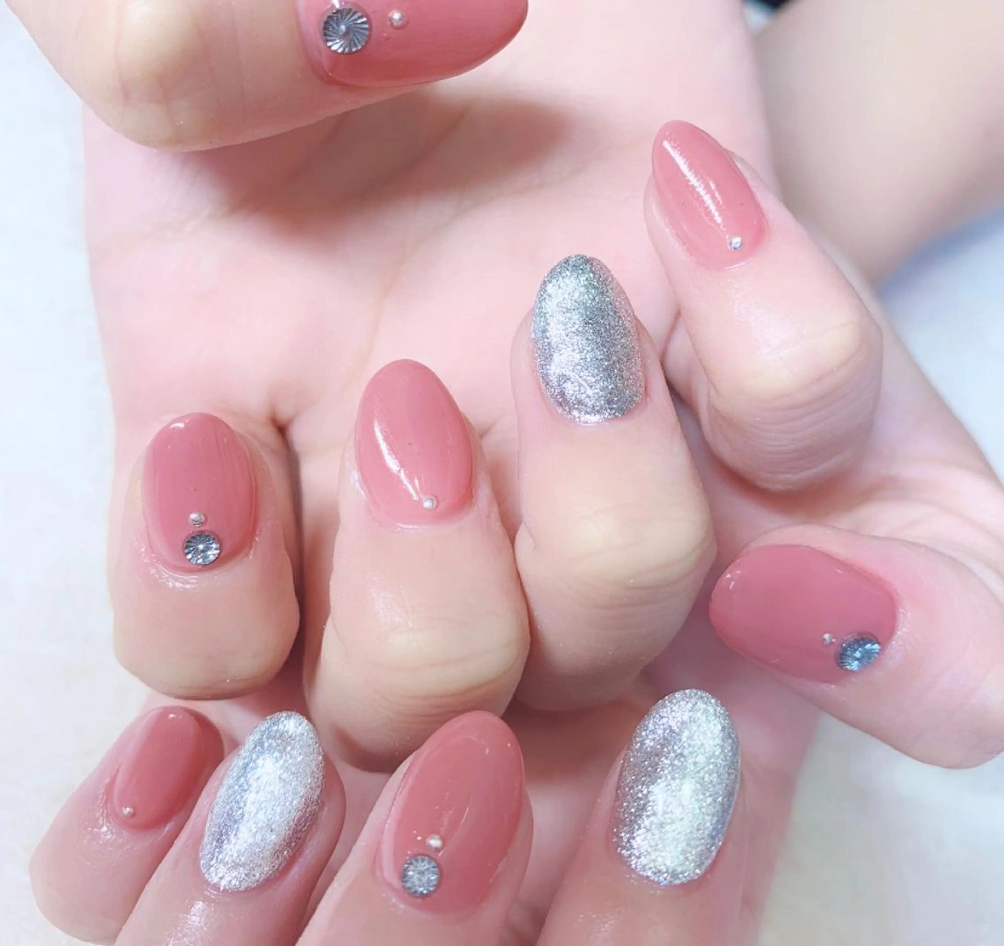 カラー ネイル 長さ出し ハンドネイル Cozy_ ilumのネイルデザイン