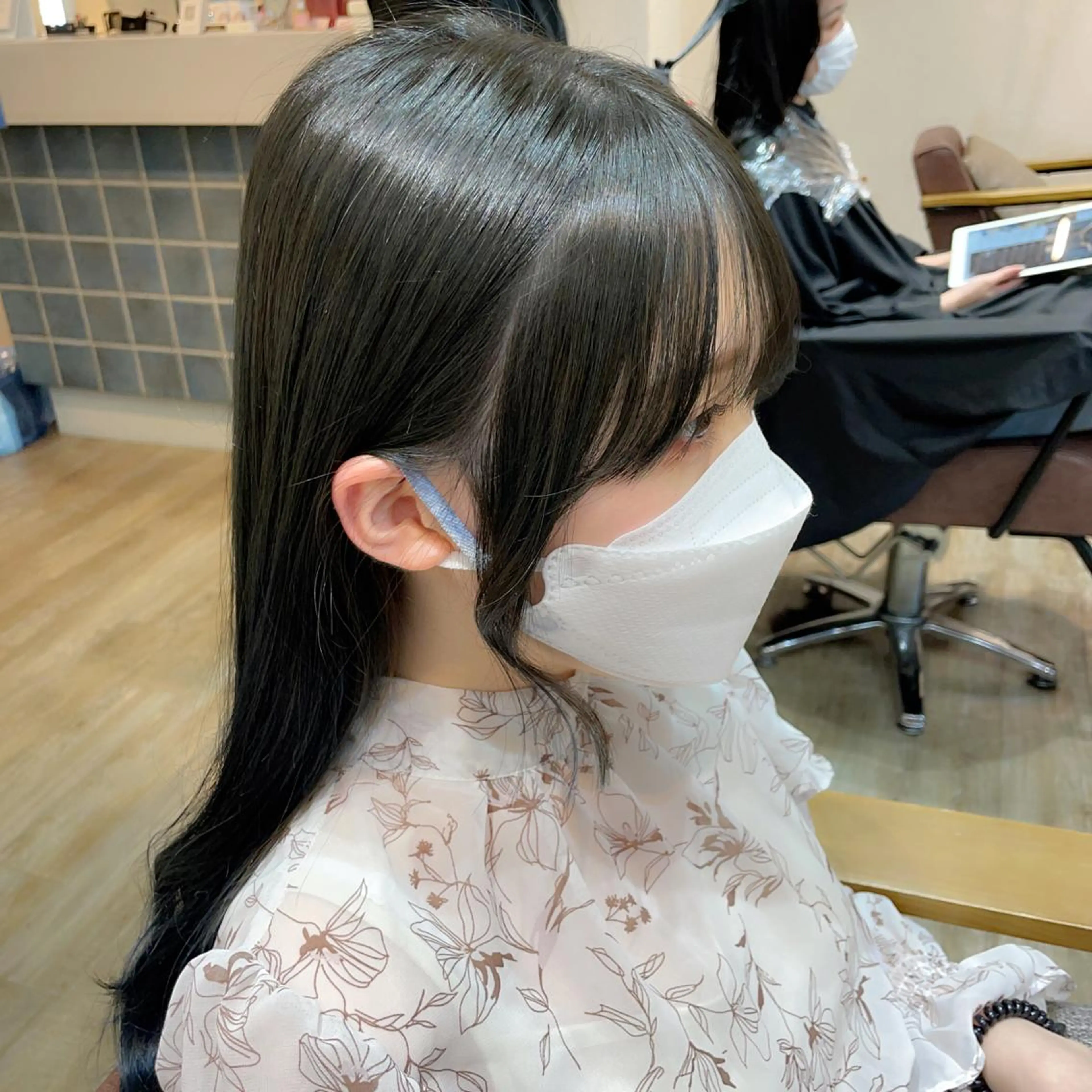 ロング カラー 韓国風ヘア 小顔カット 🕊miki モテ髪🫧のヘアスタイル