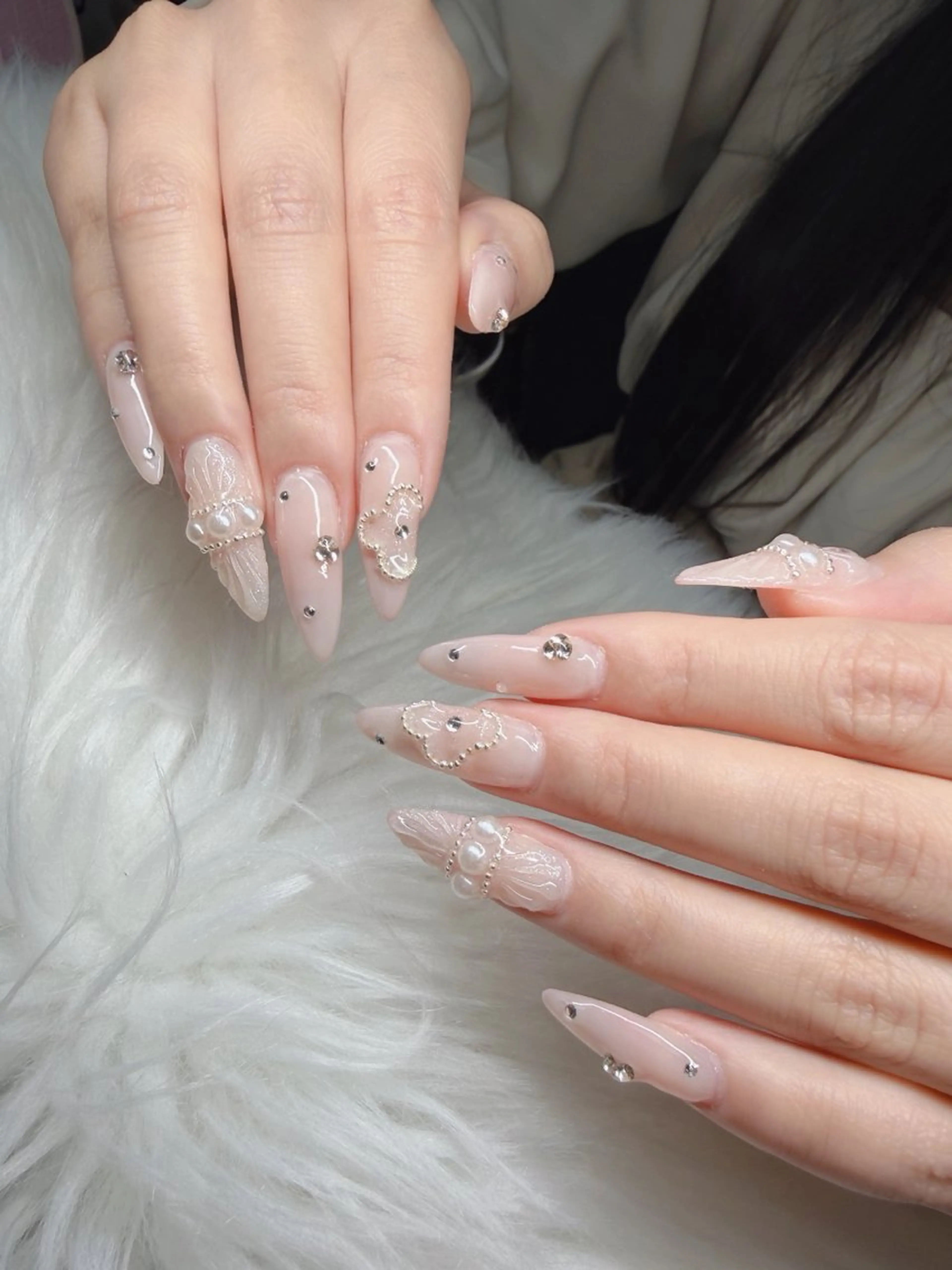 ネイル 長さ出し グラデーション 卒業式 キラキラネイル マグネットネイル Lee Nailsのネイルデザイン