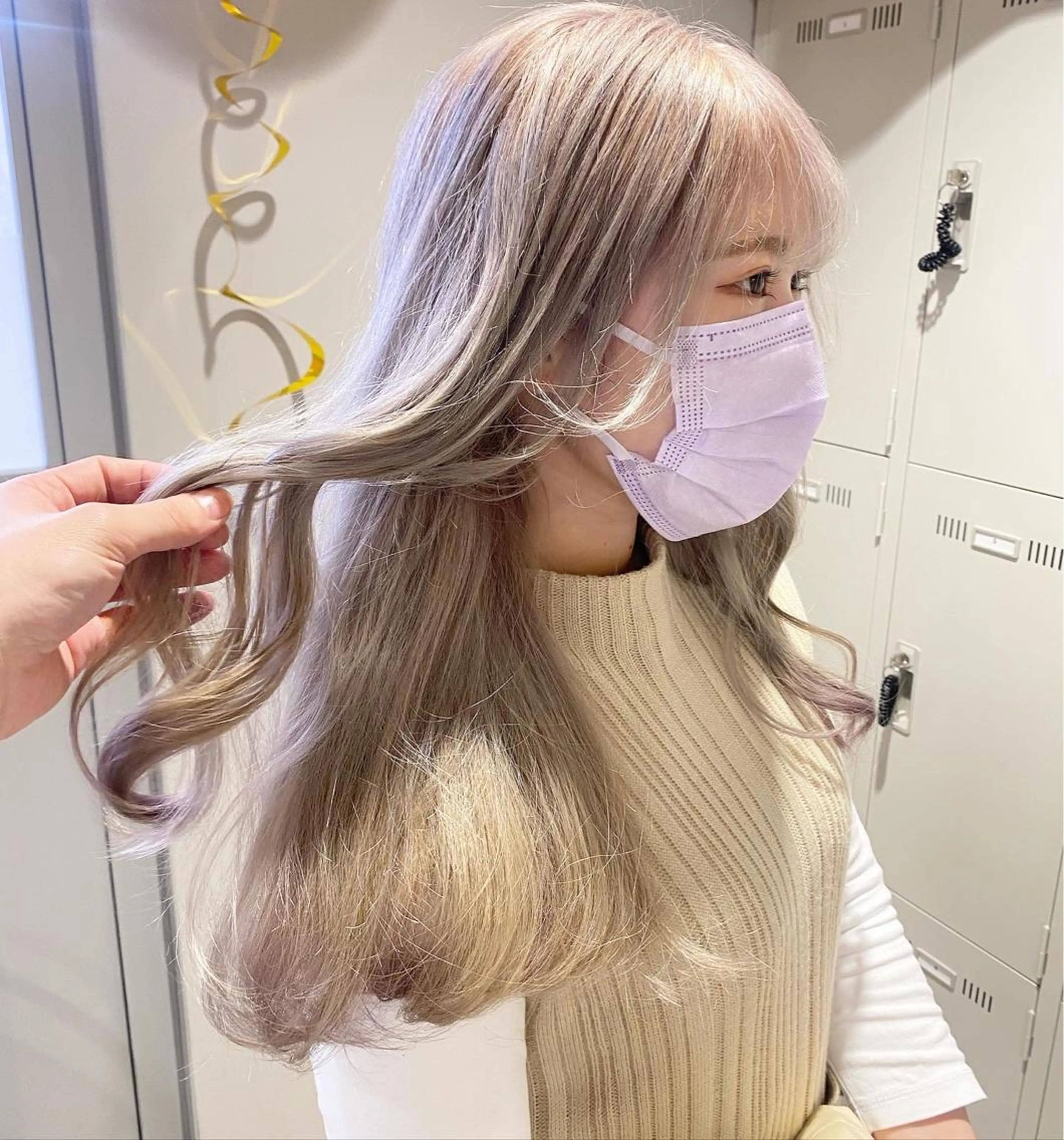 セミロング カラー ヘアカラー ヘアセット 韓国/トレンド レイヤー【101】のヘアスタイル