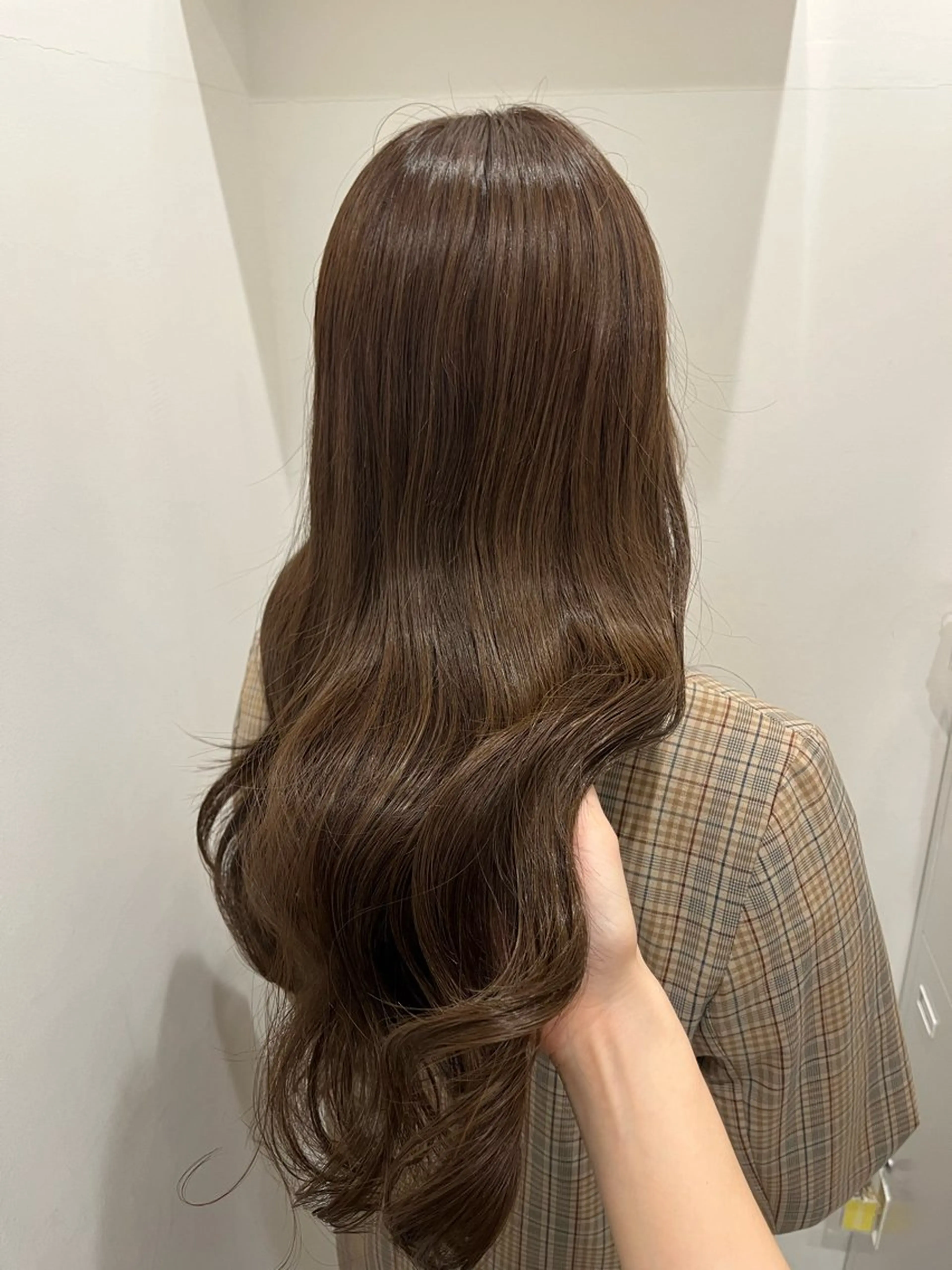 トリートメント sena⌇ベージュ⌇ ブリーチなしWカラーのヘアスタイル