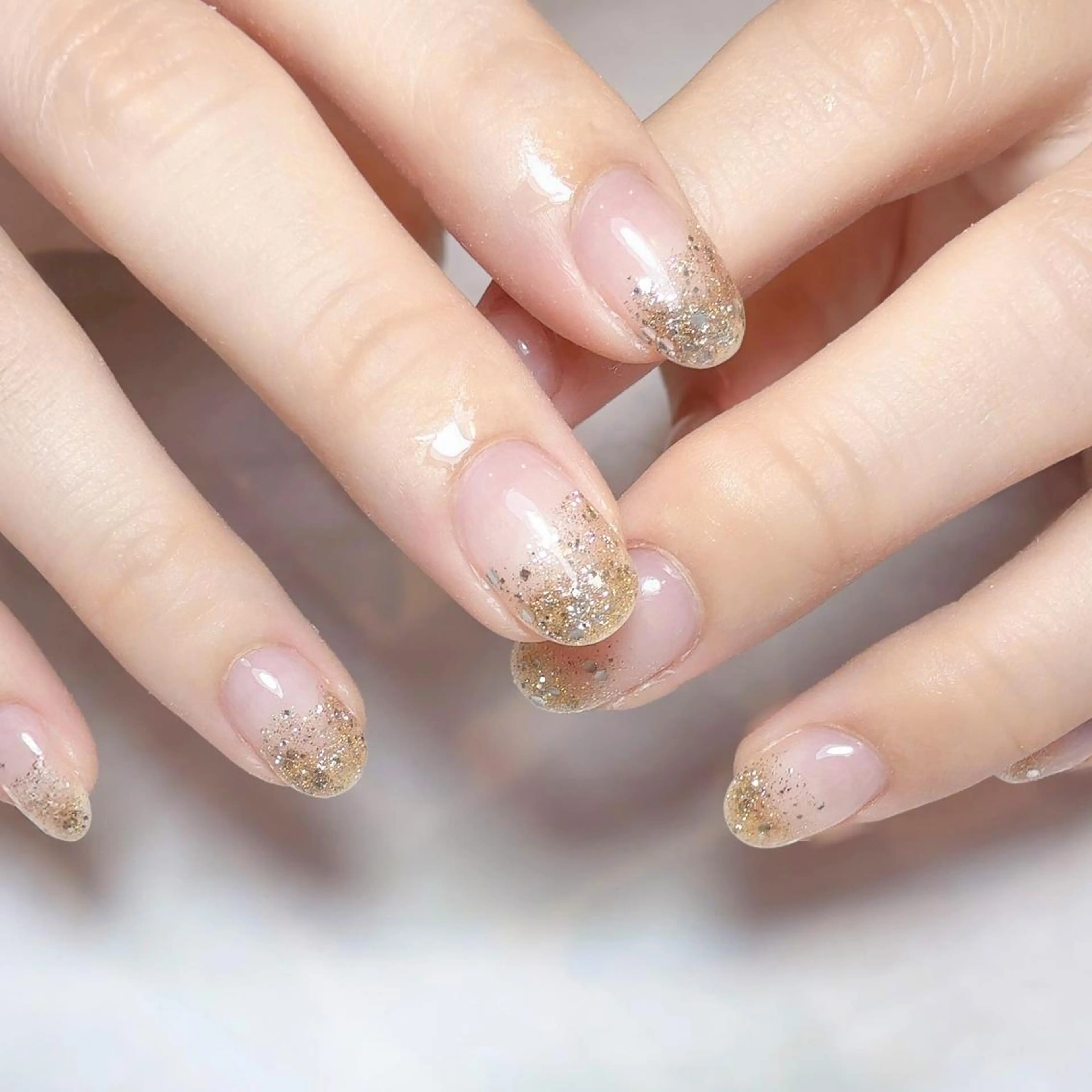 ネイル ラメ(グリッター) ラメグラデーション ハンドネイル Re:eight nailのネイルデザイン