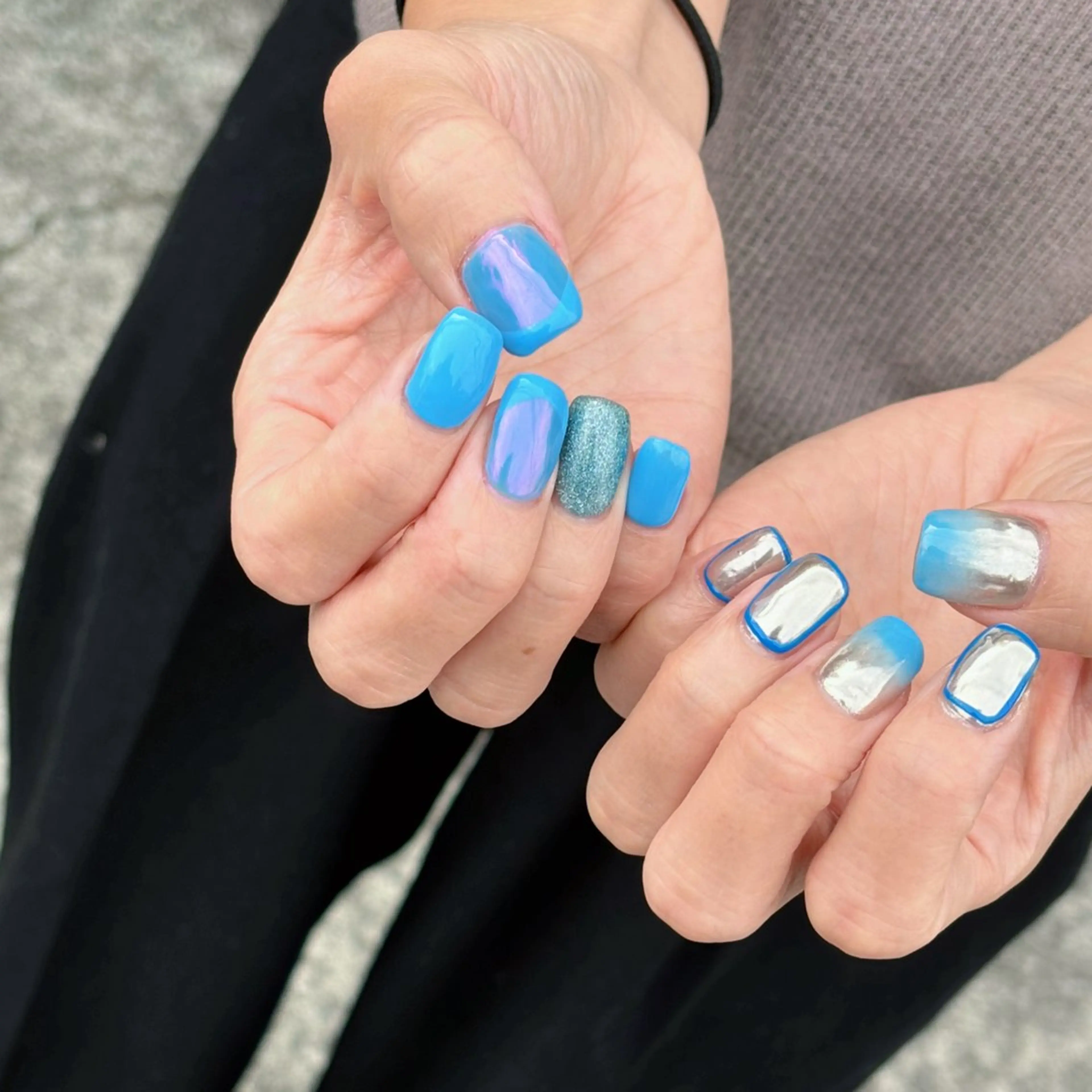 ネイル ブルー 持ち込み うるつやネイル🫧 Amiのネイルデザイン