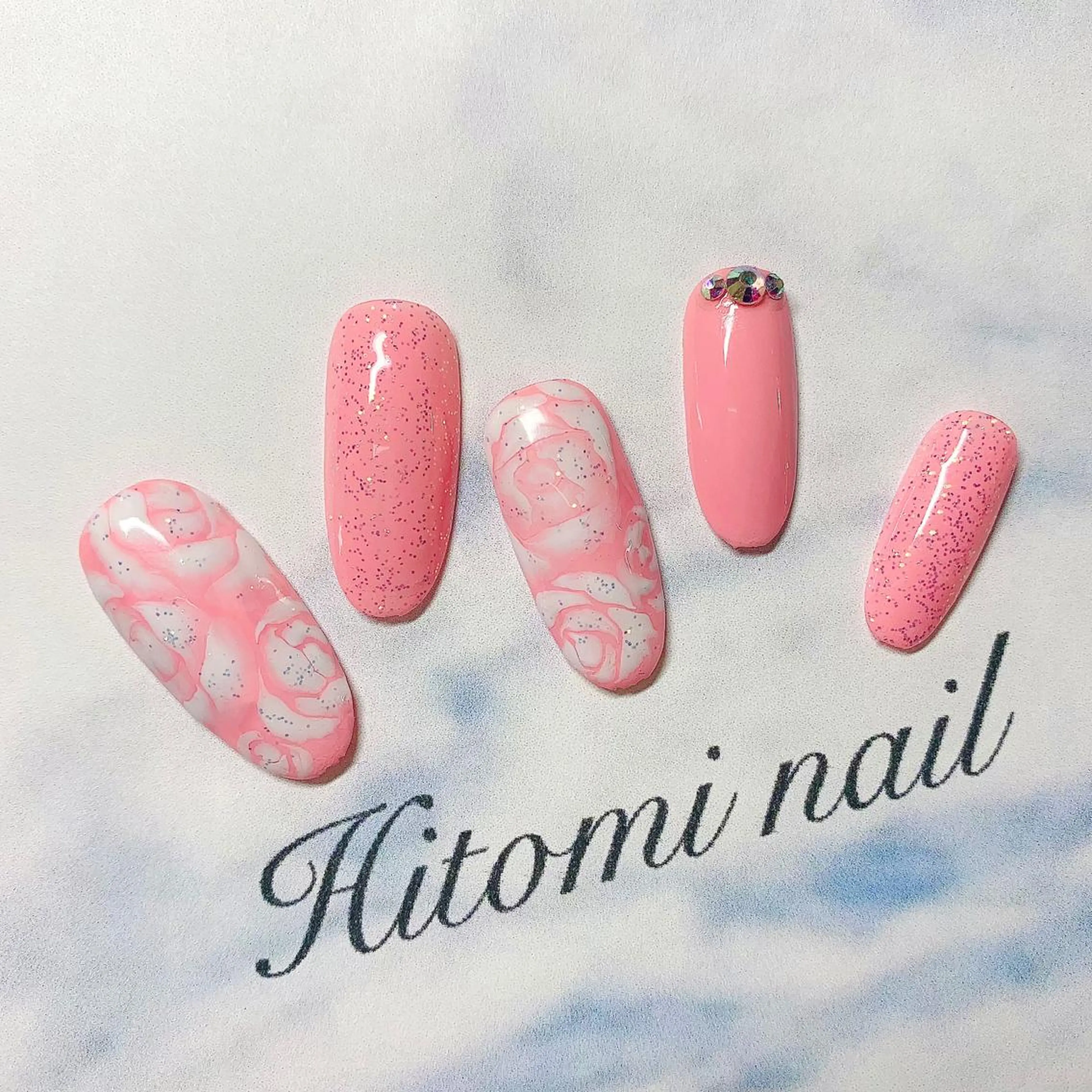 ネイル 大澤 瞳のネイルデザイン