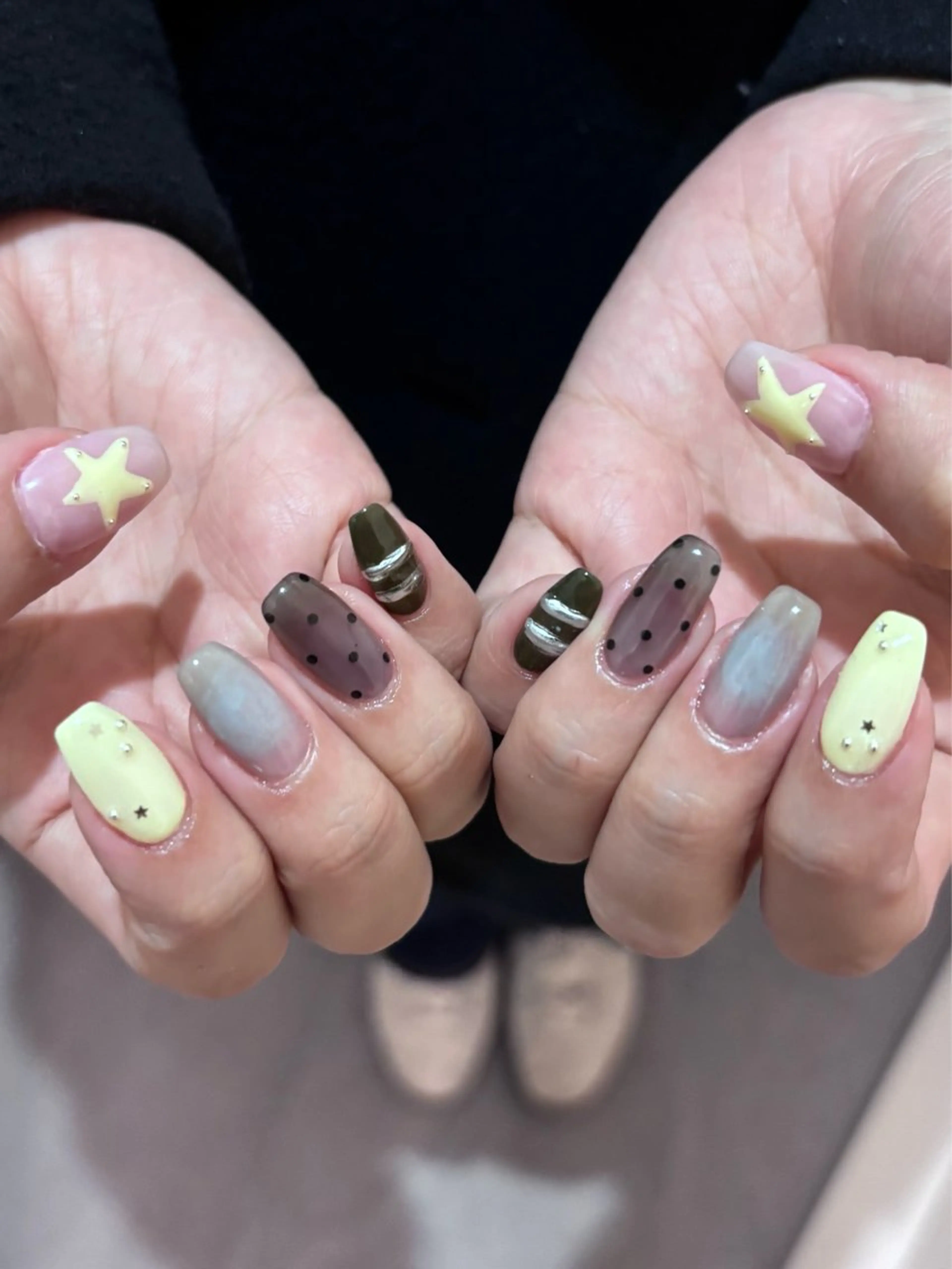 ネイル ハンドネイル mimi 高石桃朱のネイルデザイン