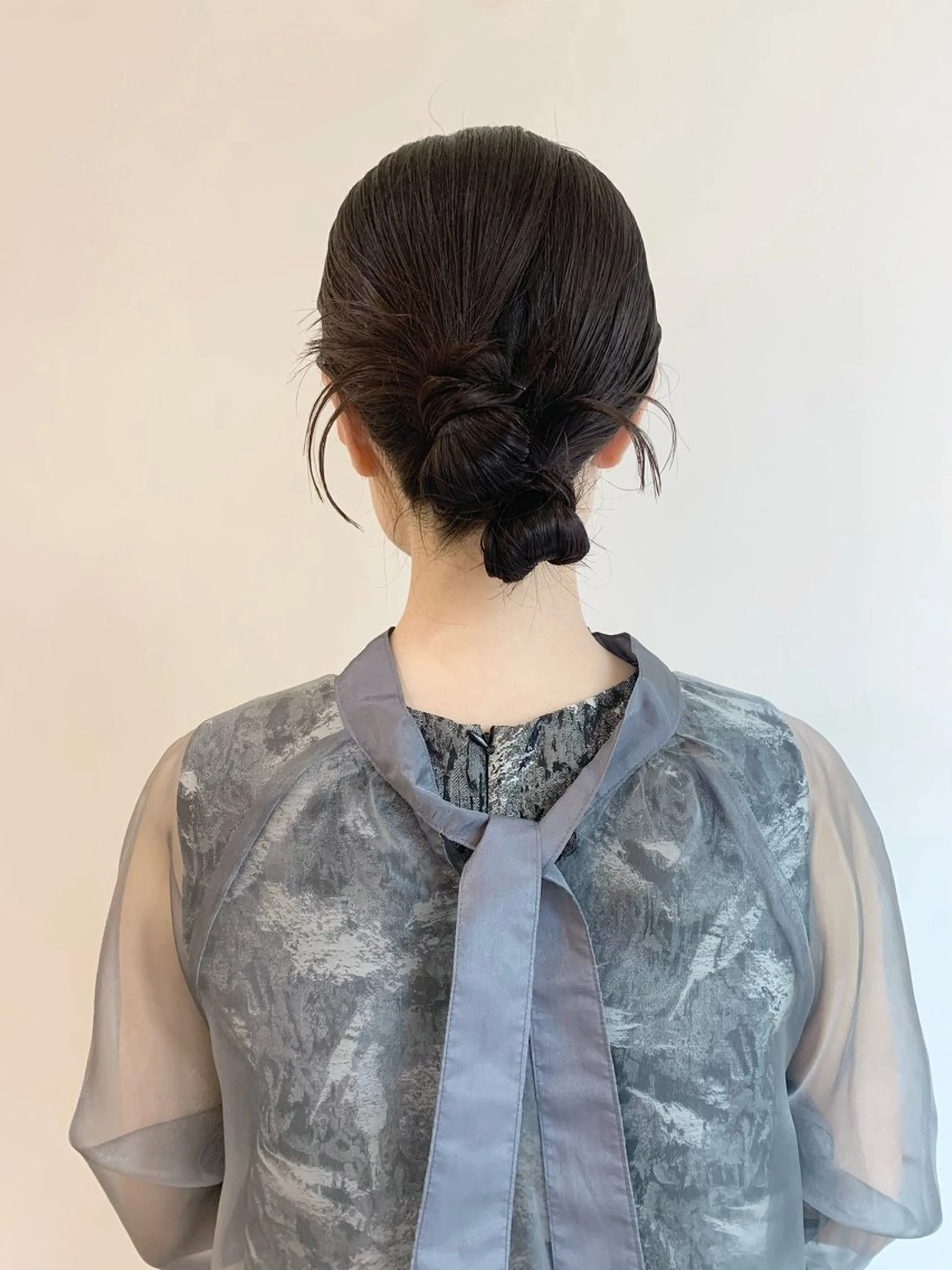 ヘアアレンジ moeka レイヤー /艶カラー/韓国のヘアスタイル