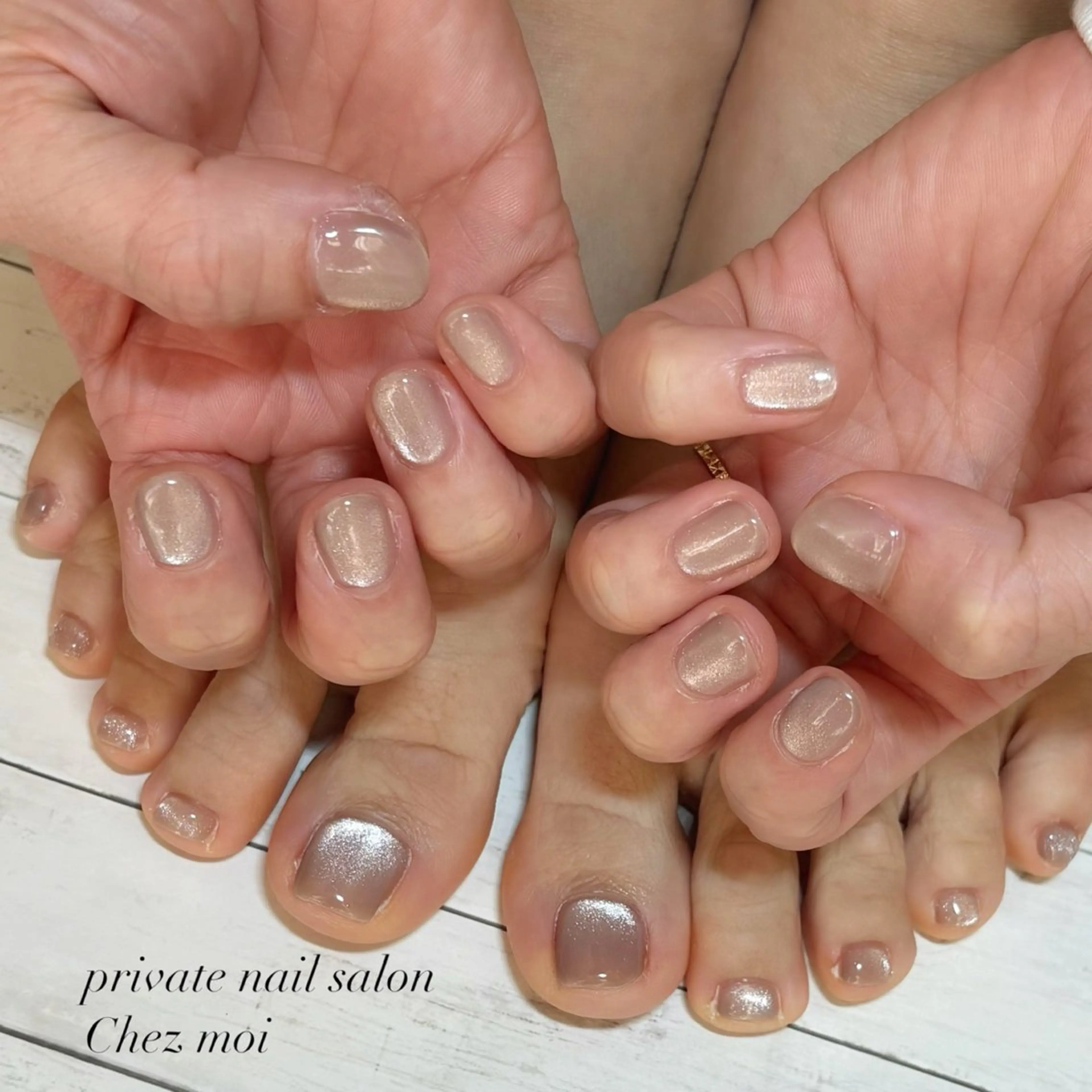 ネイル KOMINE TOMOKOのネイルデザイン